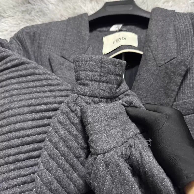 Fendi Fendi Gray Cashmere Bubble Sleeve Showpiece Coat Size XS / US 0-2 / IT 36-38 - 4 Thumbnail