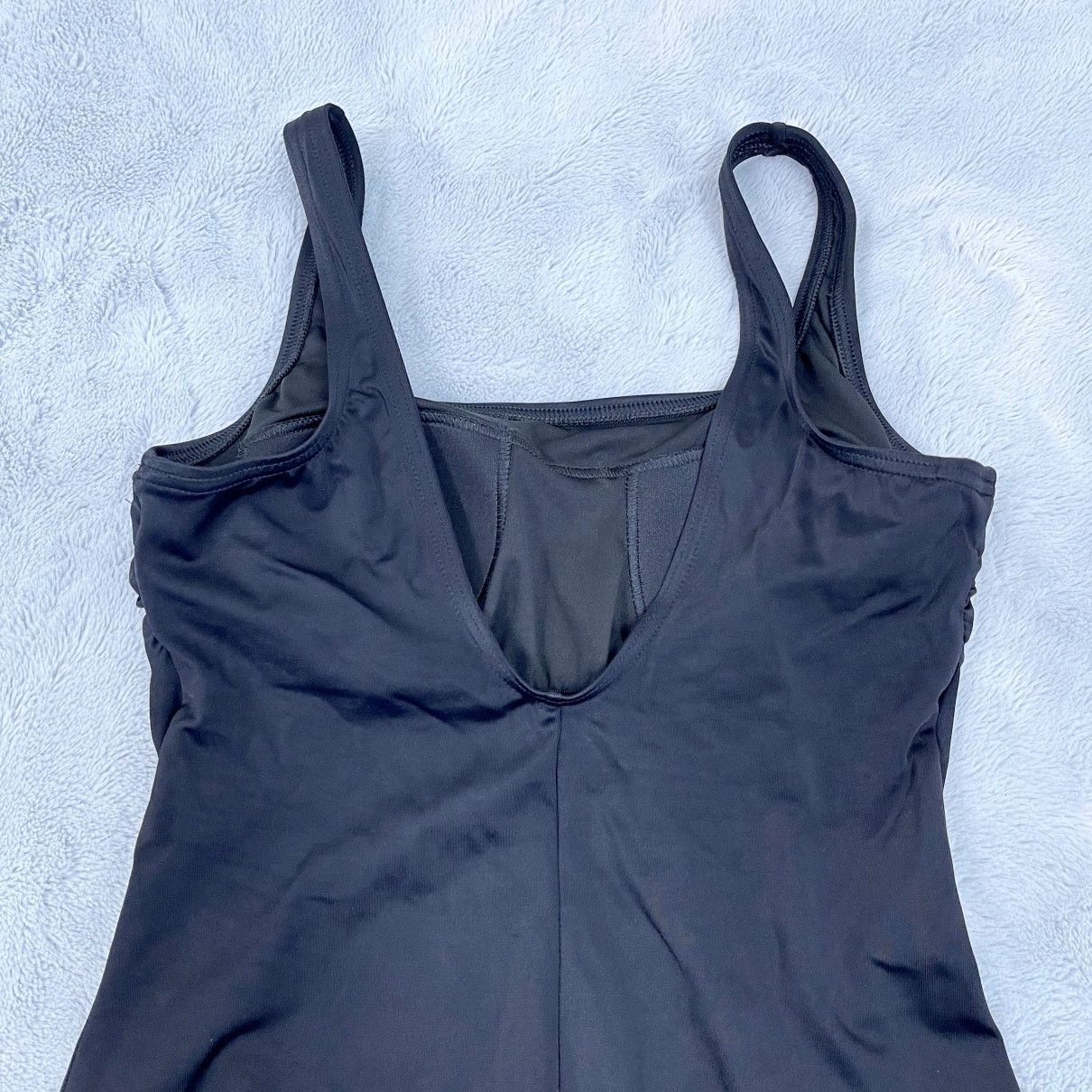 Lands' End Lands End Scoop Neck Tugless One Piece Swimsuit Black Pad 8 Size M / US 6-8 / IT 42-44 - 5 Thumbnail