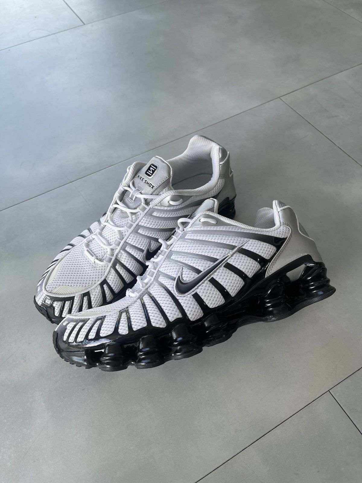 Nike Shox TL White/Black