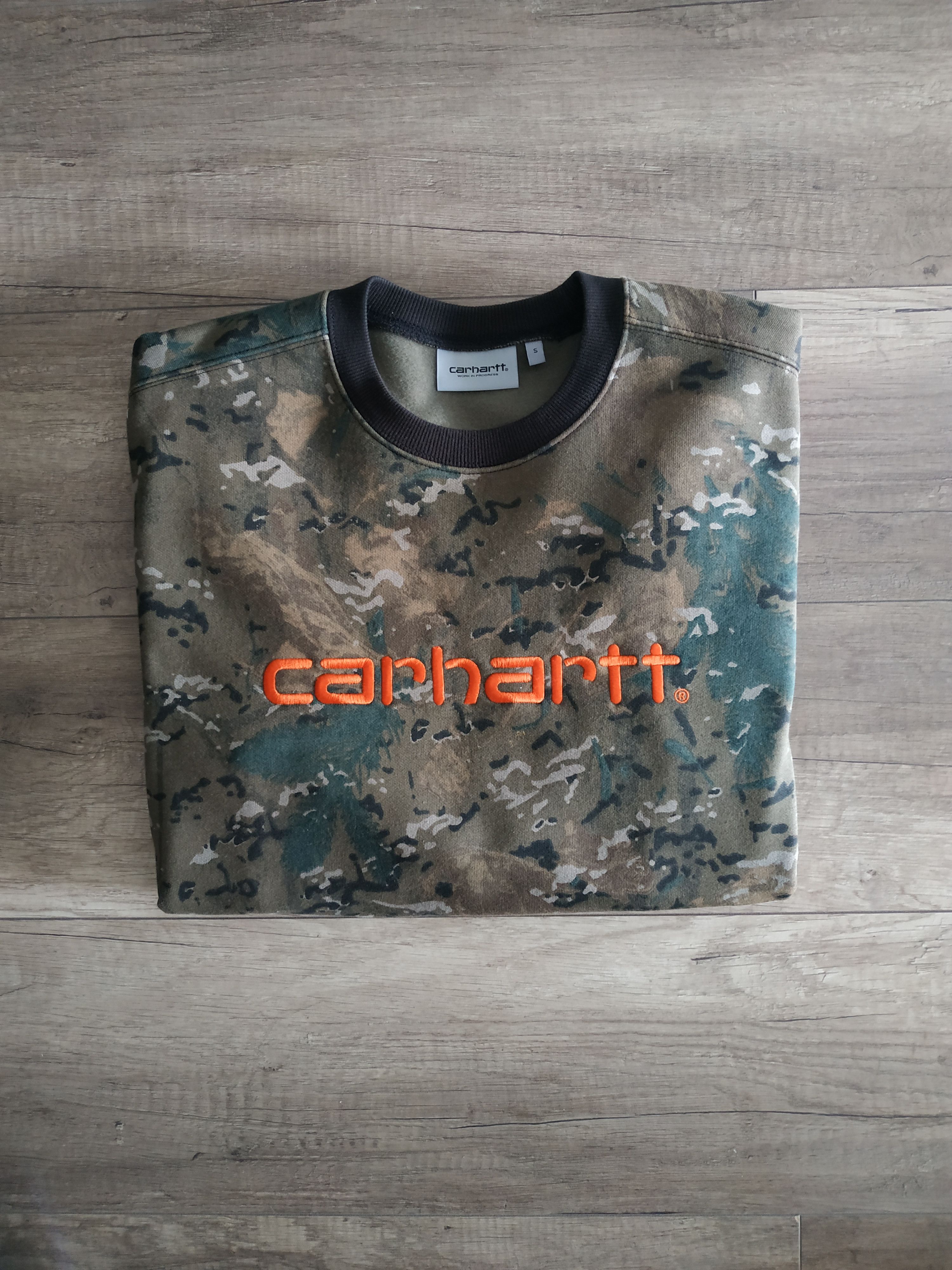 Carhartt CARHARTT Men's Camo Print Sweatshirt, s. SMALL Size US S / EU 44-46 / 1 - 4 Thumbnail