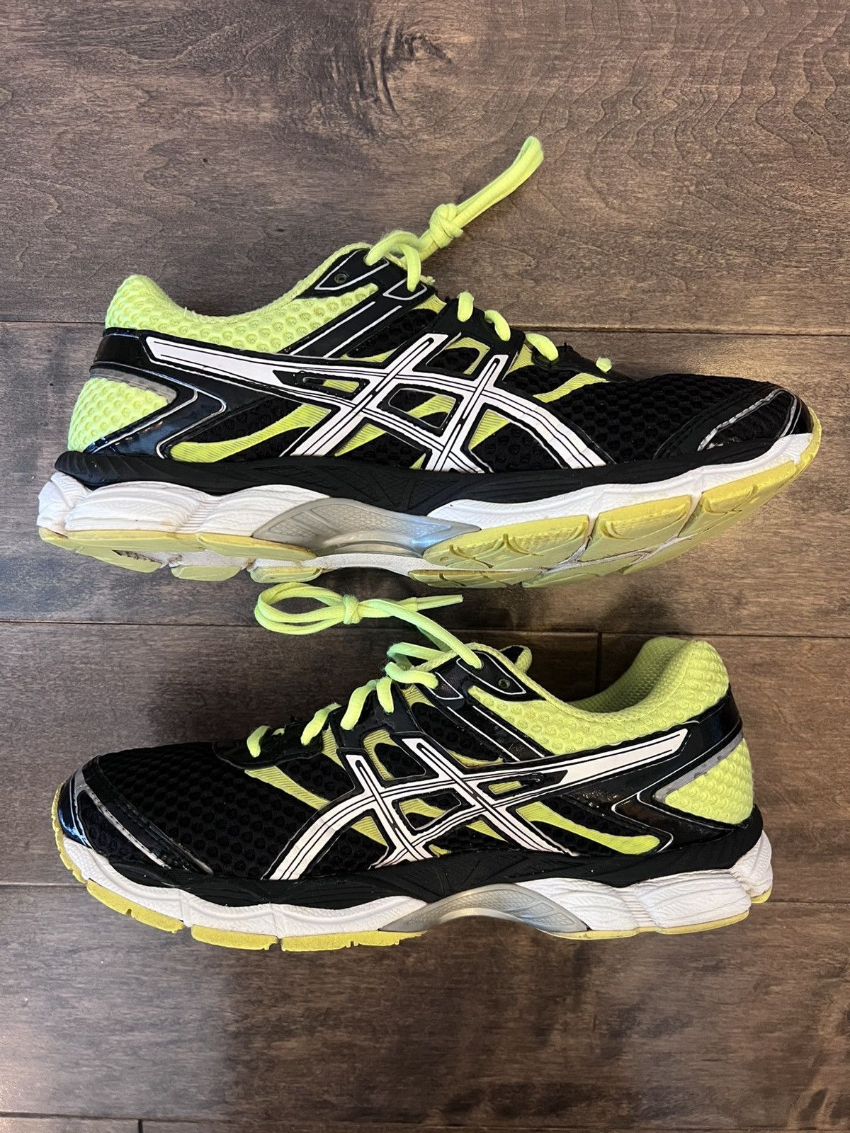 Asics Asics Gel Cumulus 16 Black/Neon Yellow Size US 9.5 / EU 42-43 - 4 Thumbnail