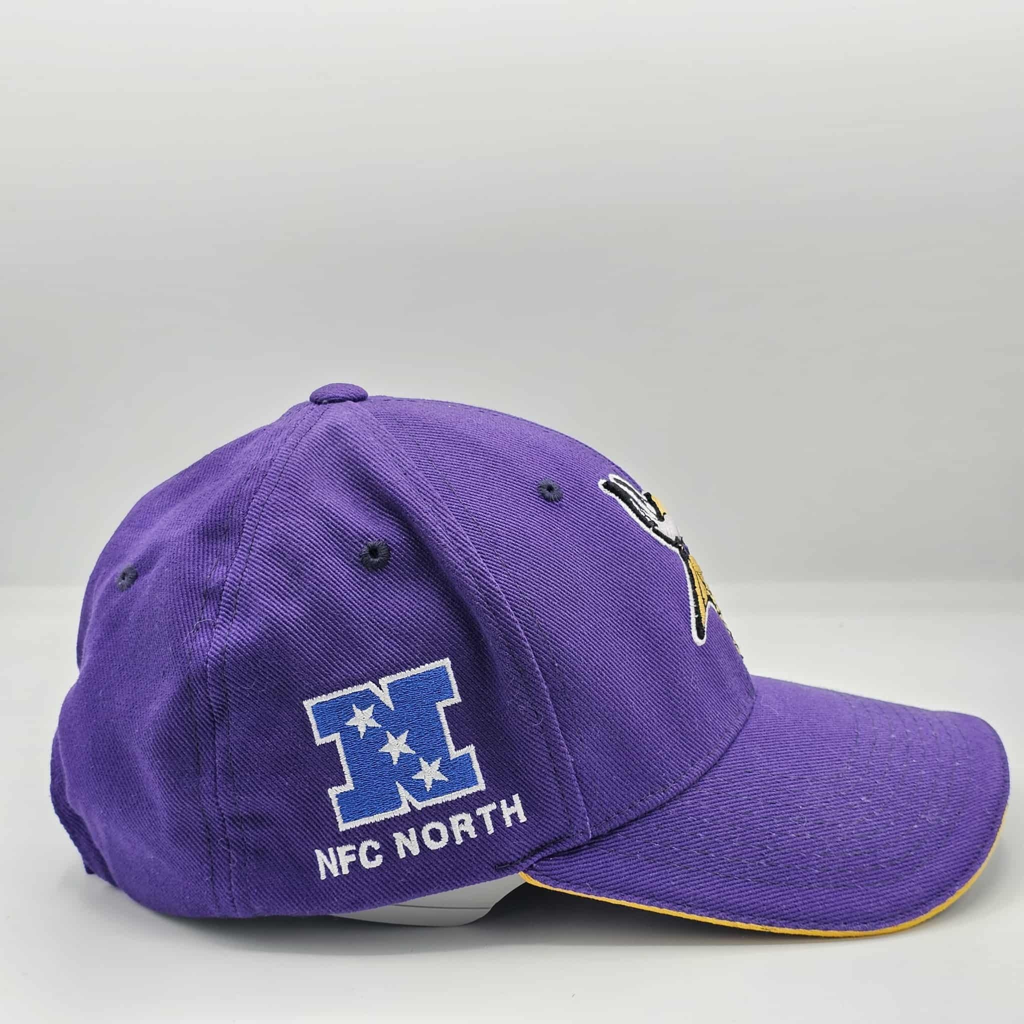 NFL Minnesota Vikings Vintage Y2K Reebok NFC North Hat Size ONE SIZE - 2 Thumbnail