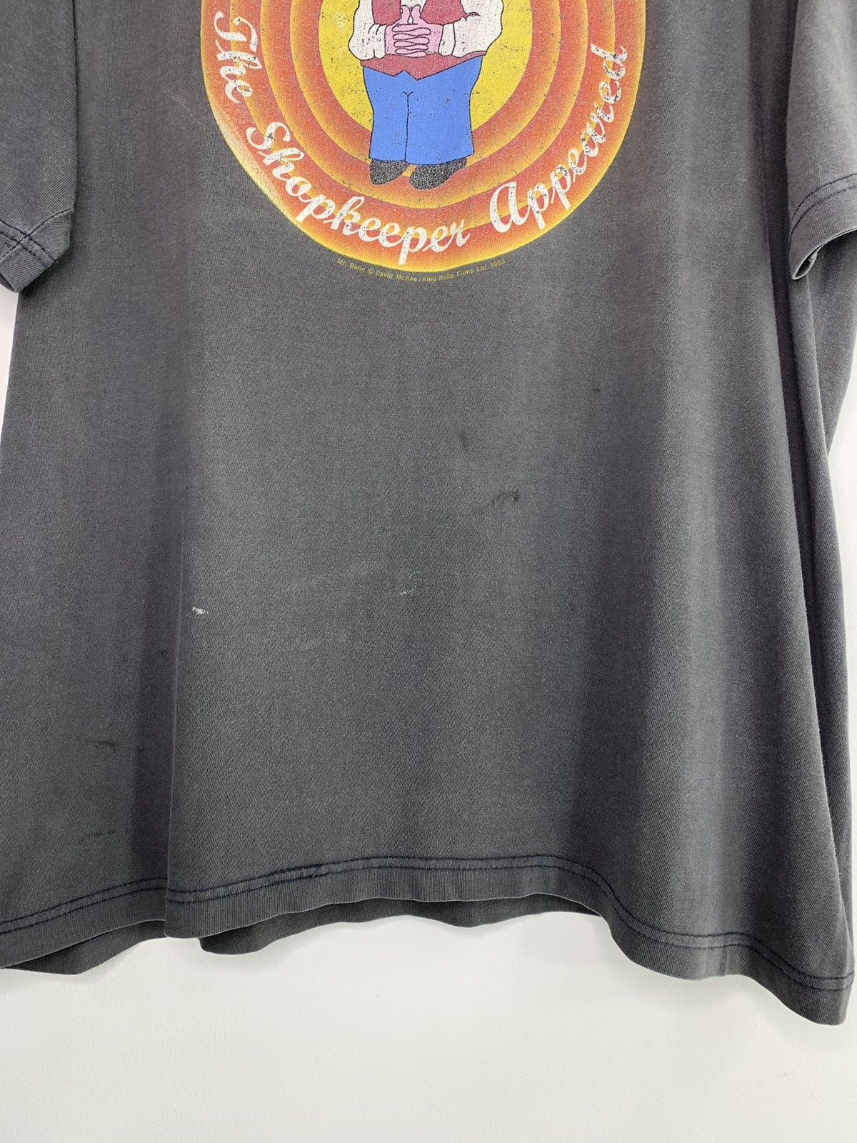 Vintage Vintage Mr. Benn The Shopkeeper 1993 T-Shirt XL Size Size US XL / EU 56 / 4 - 7 Thumbnail