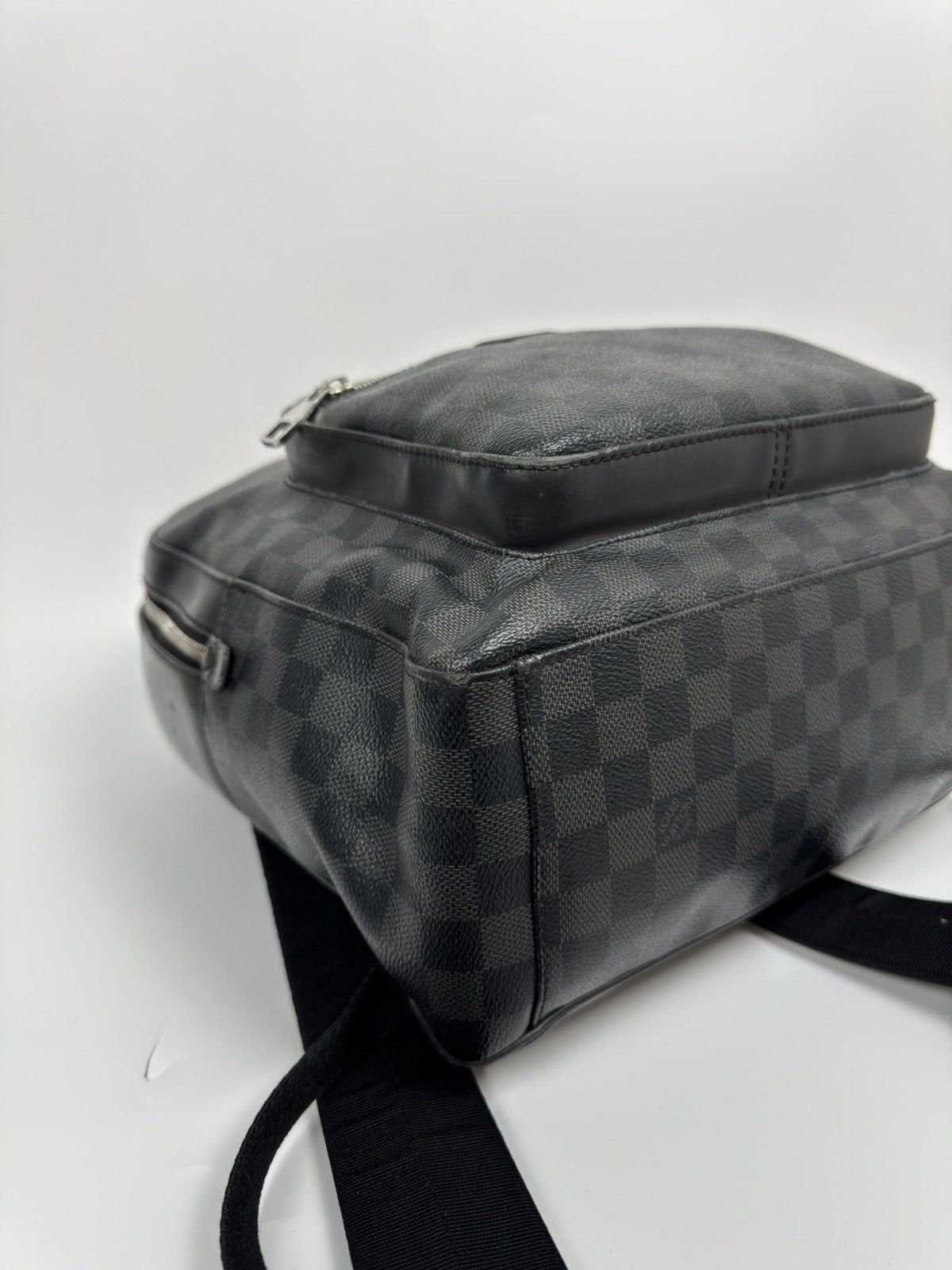 Louis Vuitton Louis Vuitton Damier Monogram Josh Backpack Size ONE SIZE - 13 Thumbnail
