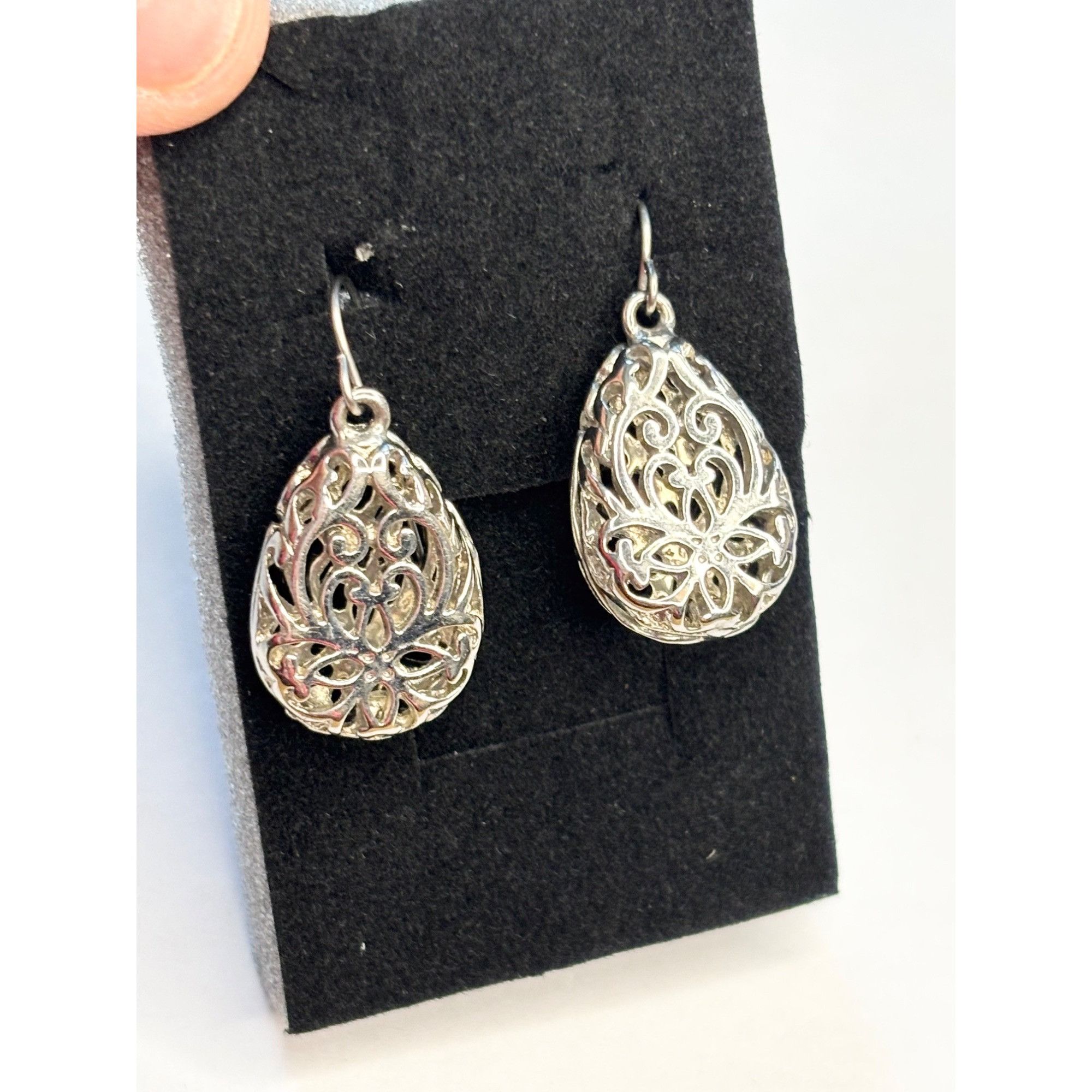 Other Elegant Silver Filigree Teardrop Dangle Earrings With Gift B Size ONE SIZE - 2 Thumbnail