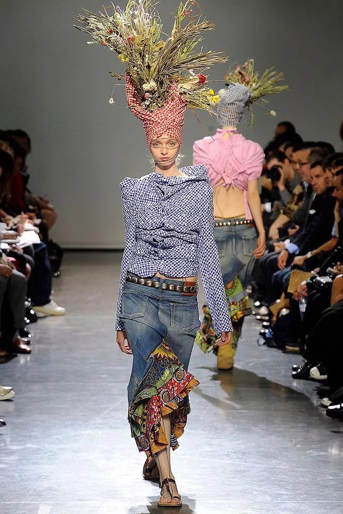 Junya Watanabe Junya Watanabe Check Embroidered Twisted Top S Size S / US 4 / IT 40 - 2 Thumbnail