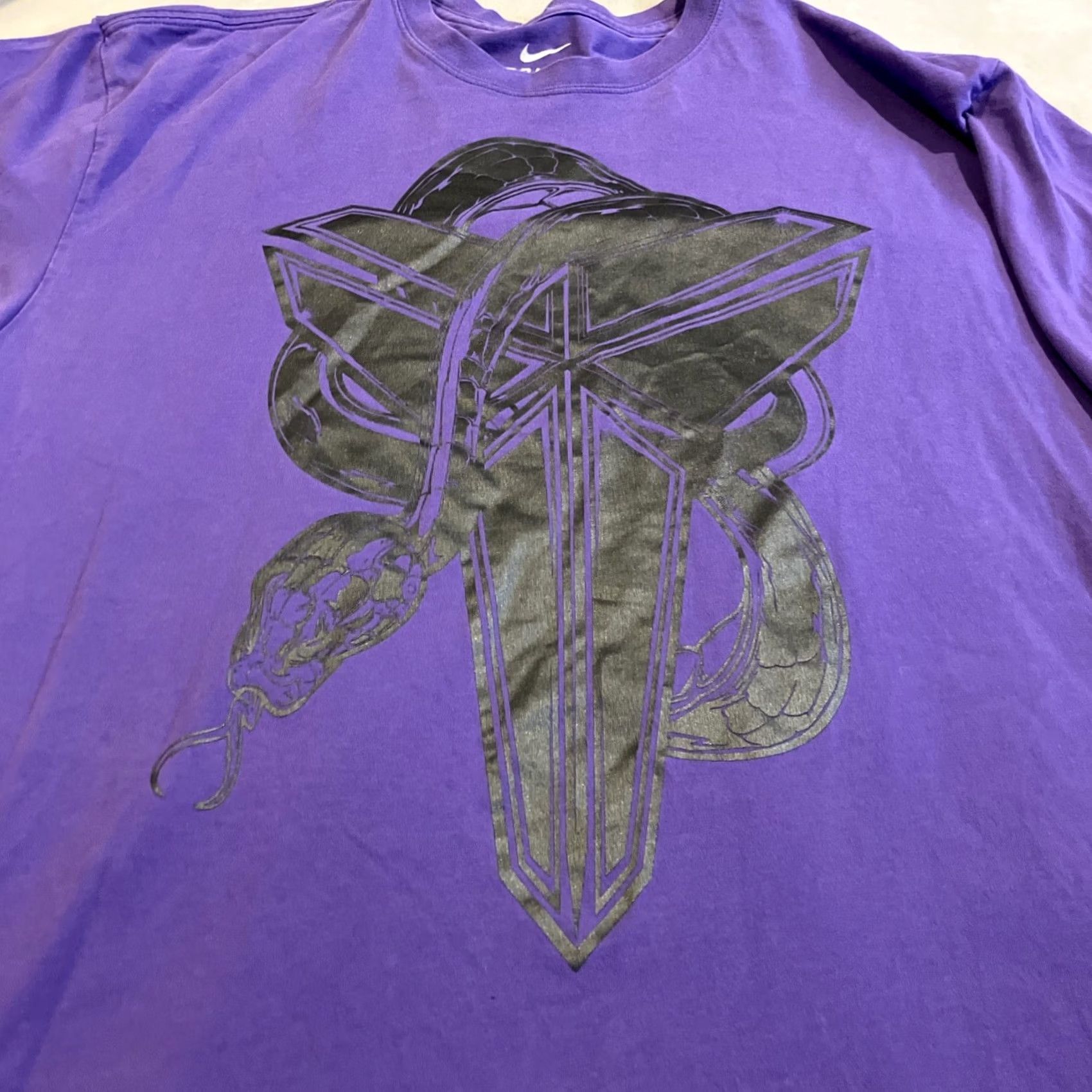 Nike Nike Kobe Bryant Black Mamba Snake Logo T Shirt Men Large Size US L / EU 52-54 / 3 - 2 Thumbnail