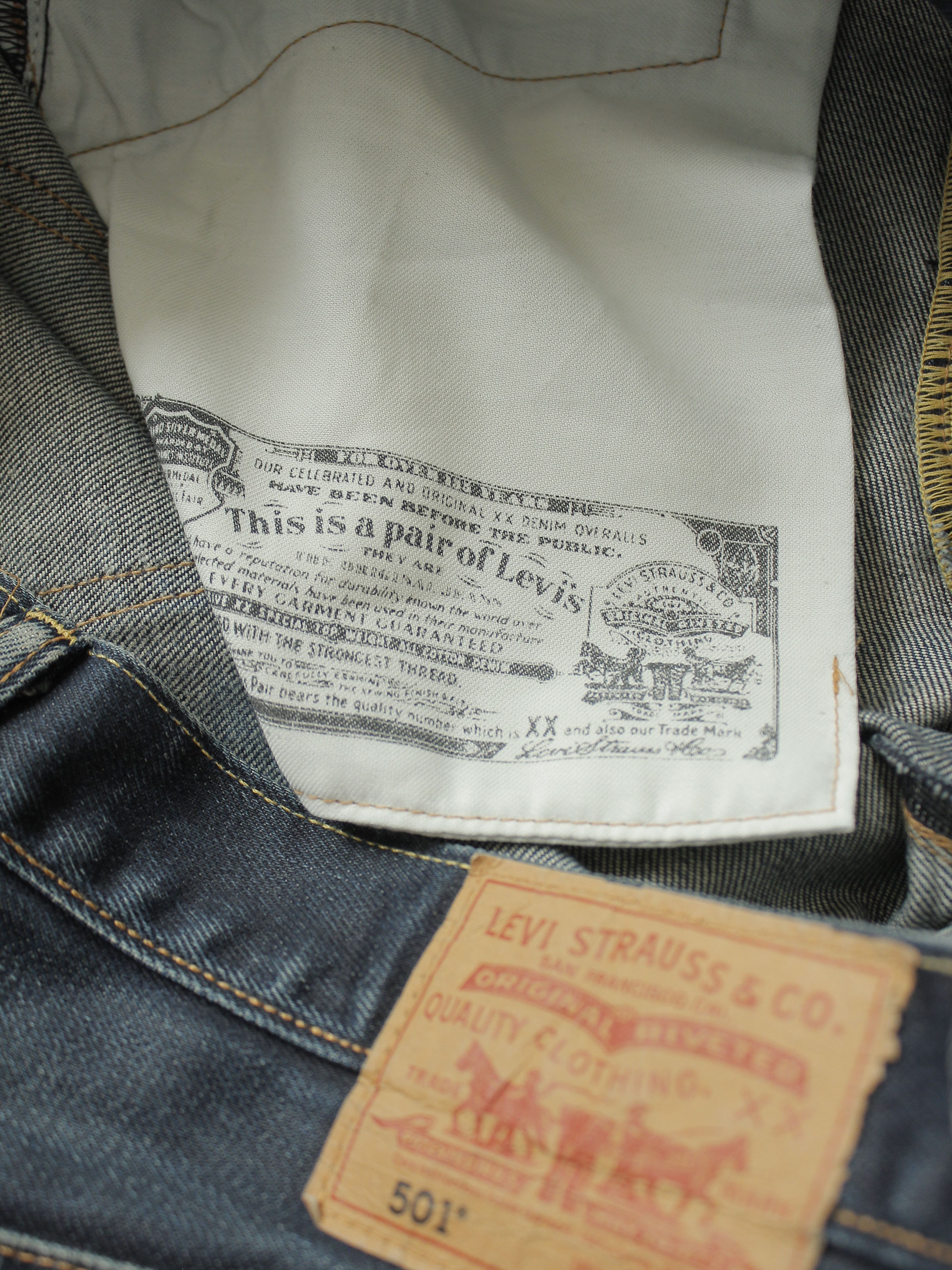 Levi's Levis 501 denim jeans mens 34 / 30 Levi's straight fit Size US 34 / EU 50 - 11 Thumbnail