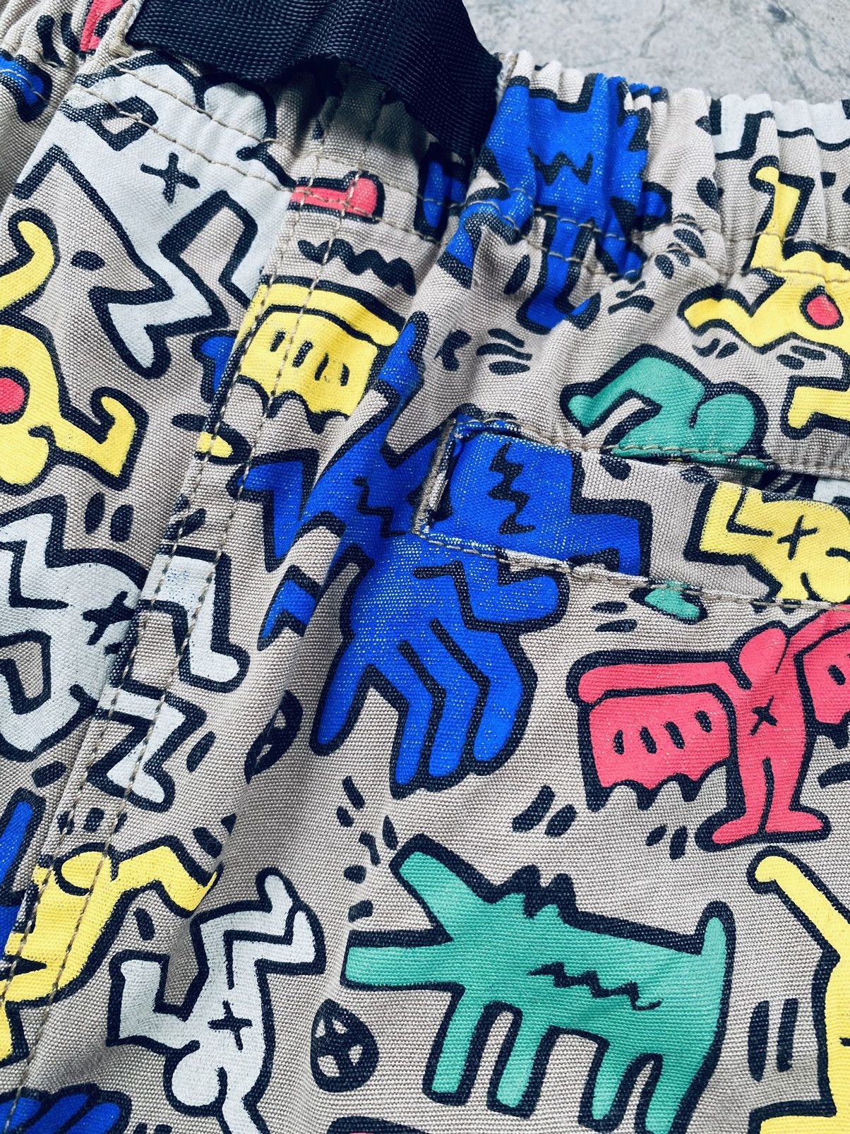 Keith Haring Vintage Y2k Gramicci Keith Haring Pop Art Jorts Pants Size US 30 / EU 46 - 15 Thumbnail