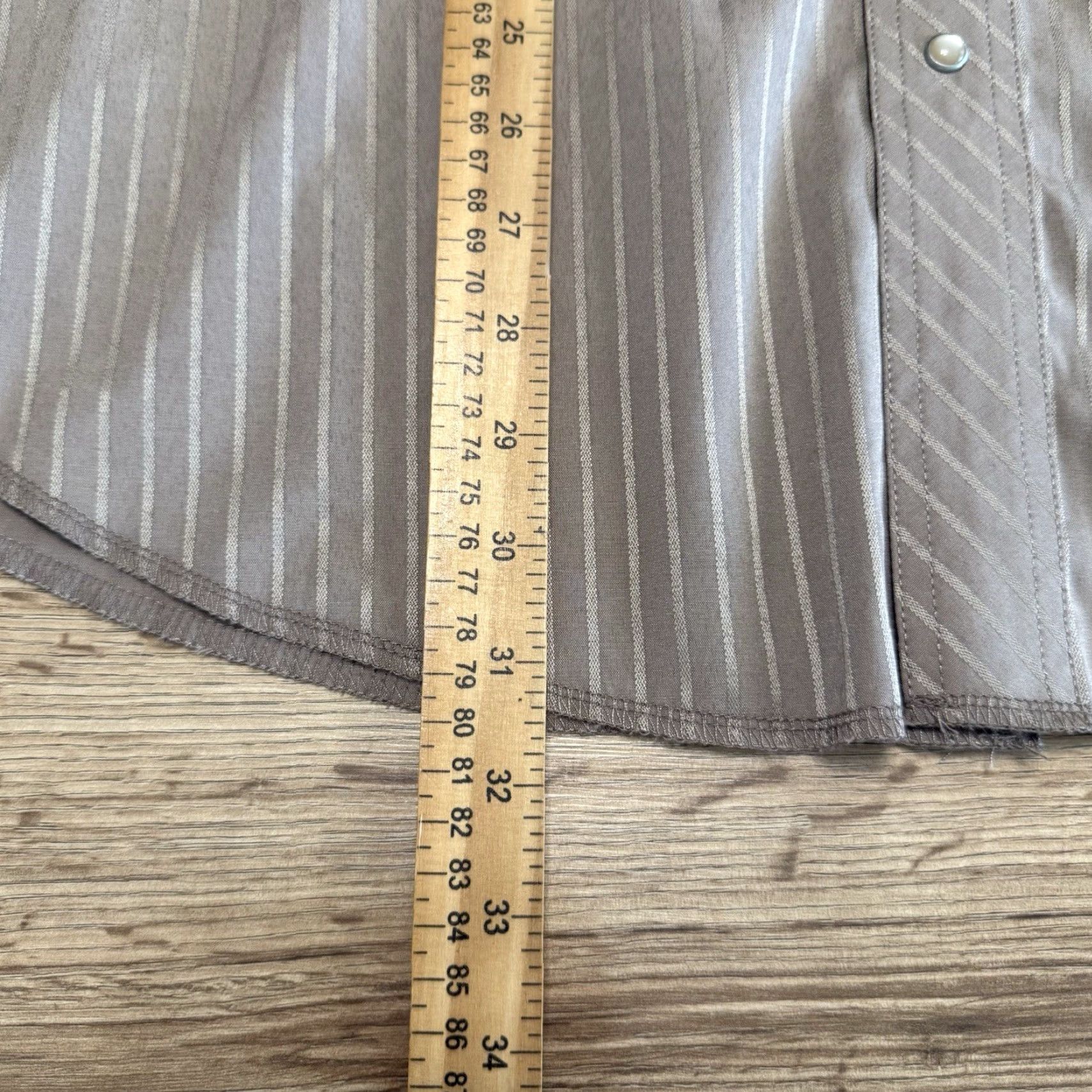 Wrangler VINTAGE Wrangler Men's Western Shirt XL Long Sleeve Striped Tan Pearl Snap Buttons Size US XL / EU 56 / 4 - 4 Thumbnail