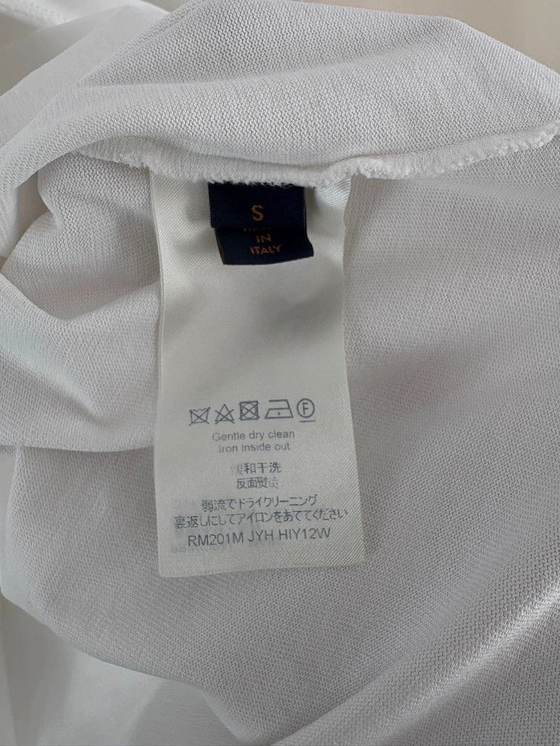 Louis Vuitton Louis Vuitton Short Sleeve Logo T -2505 Size US S / EU 44-46 / 1 - 6 Thumbnail
