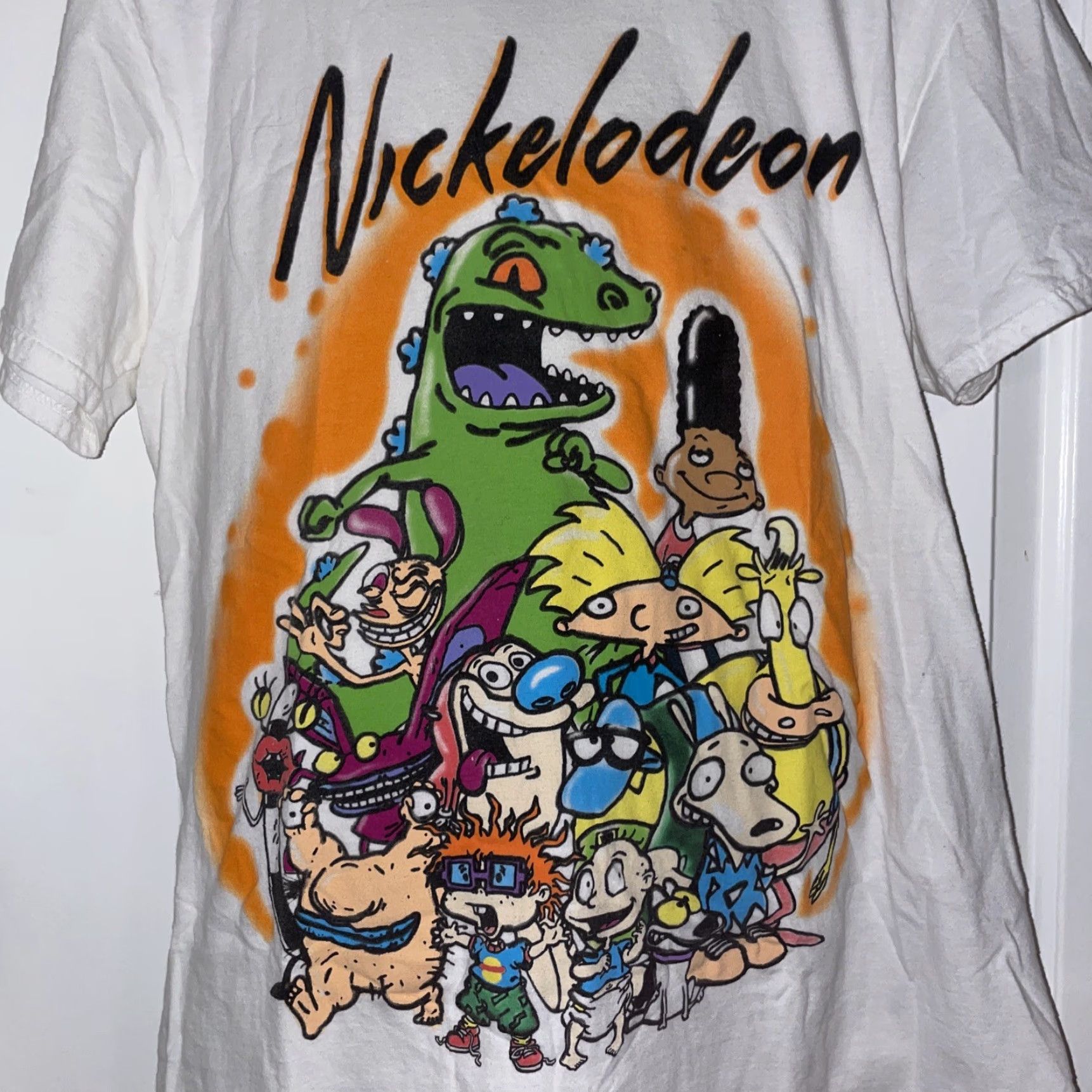 Nickelodeon Nickelodeon Airbrush Style Group Cast Men's T-Shirt L White Reptar Arnold Retro Graphic Tee Rugrats Hey Arnold Size US L / EU 52-54 / 3 - 2 Thumbnail