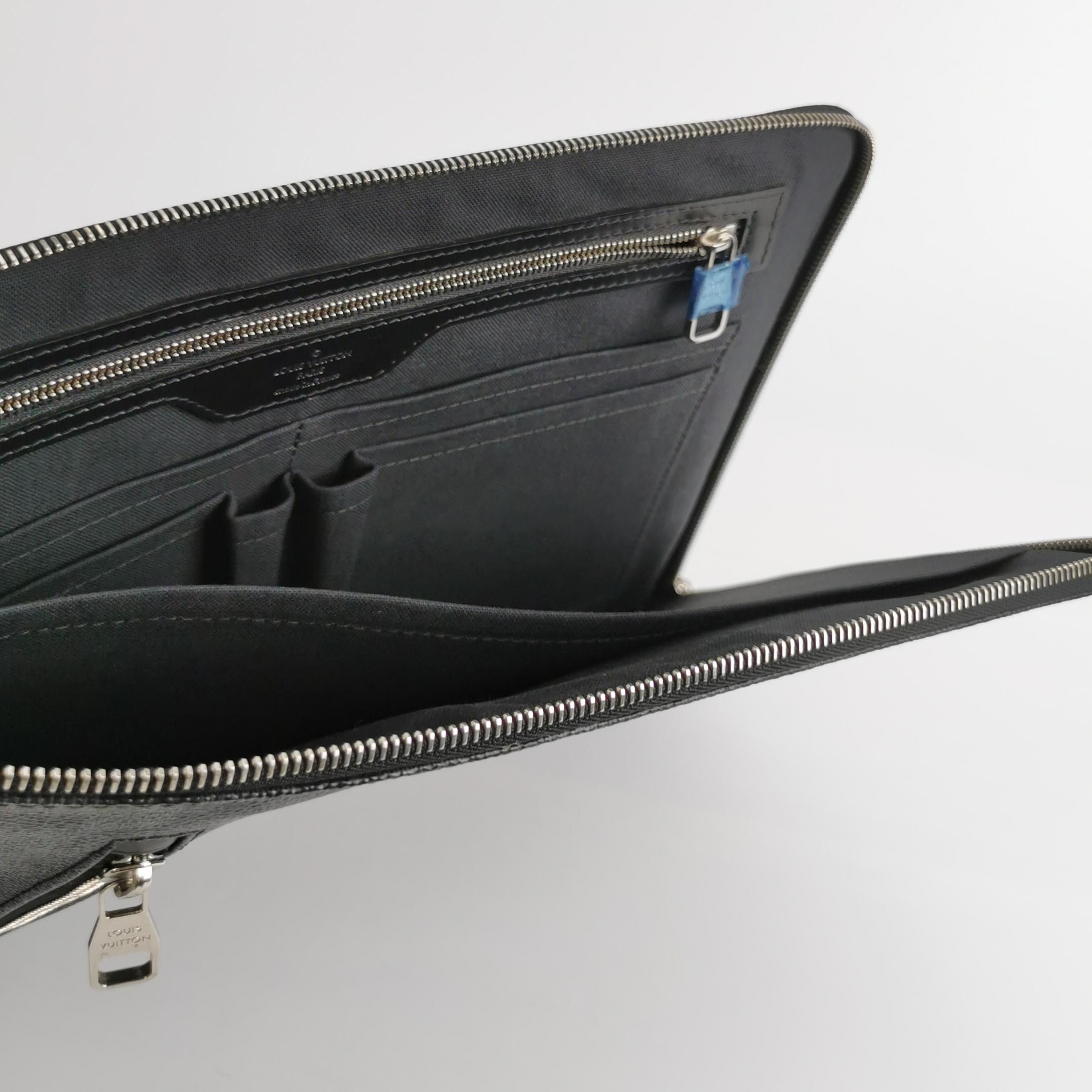 Louis Vuitton Louis Vuitton (LV) Pochette Jour Checkerboard Zip Clutch -y Size ONE SIZE - 3 Thumbnail