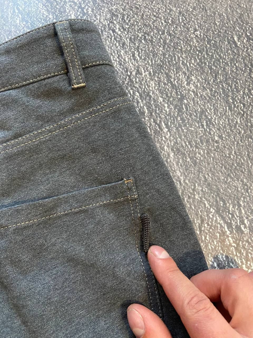 Brunello Cucinelli runello Cucinelli Grey Curved Leg Trousers Size 30" / US 8 / IT 44 - 5 Thumbnail