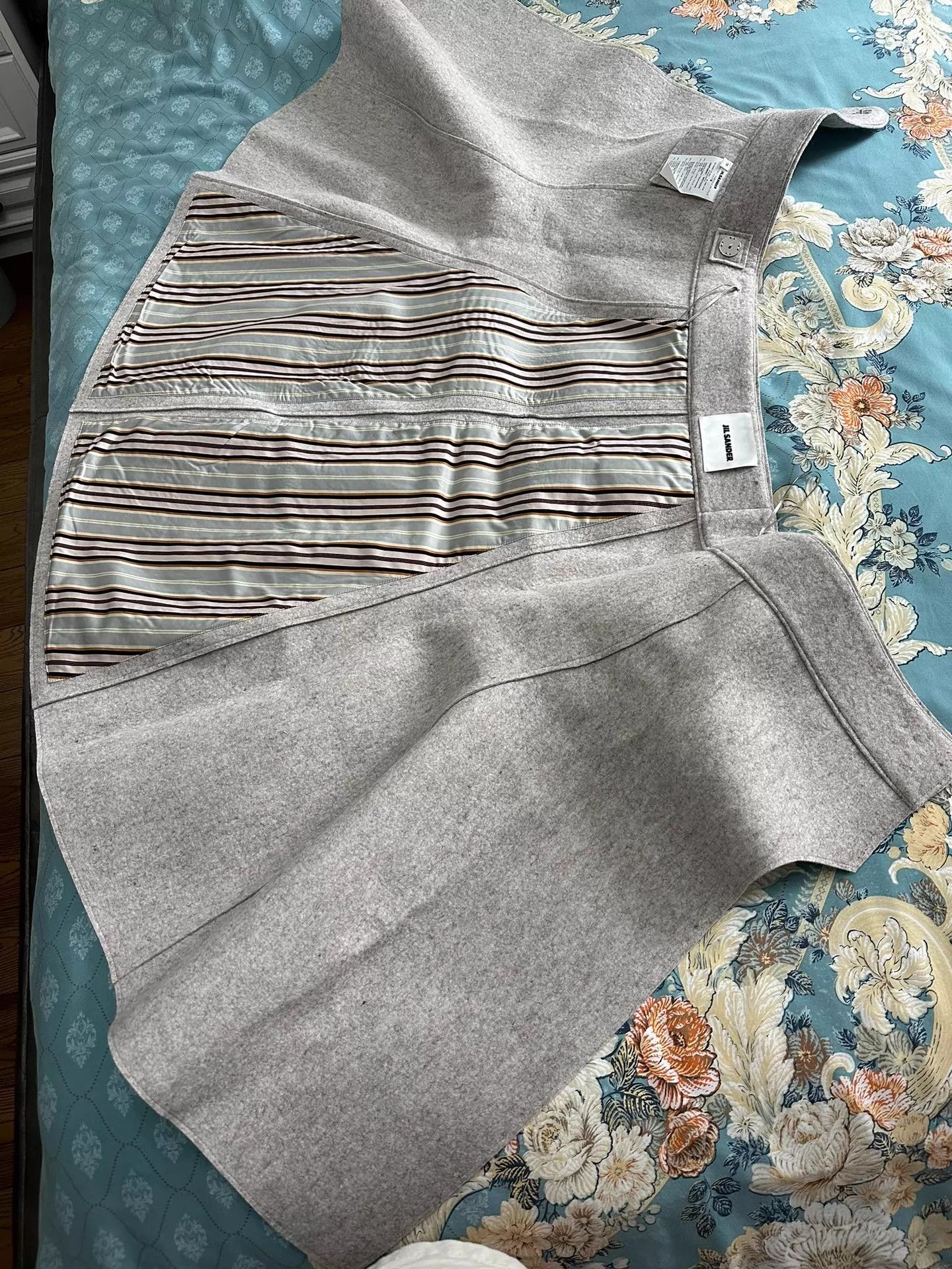 Jil Sander Jil Sander Slim Fit Stunning 9/10 Worn Twice Authentic Skirt Size 24" / US 00 / IT 34 - 5 Thumbnail