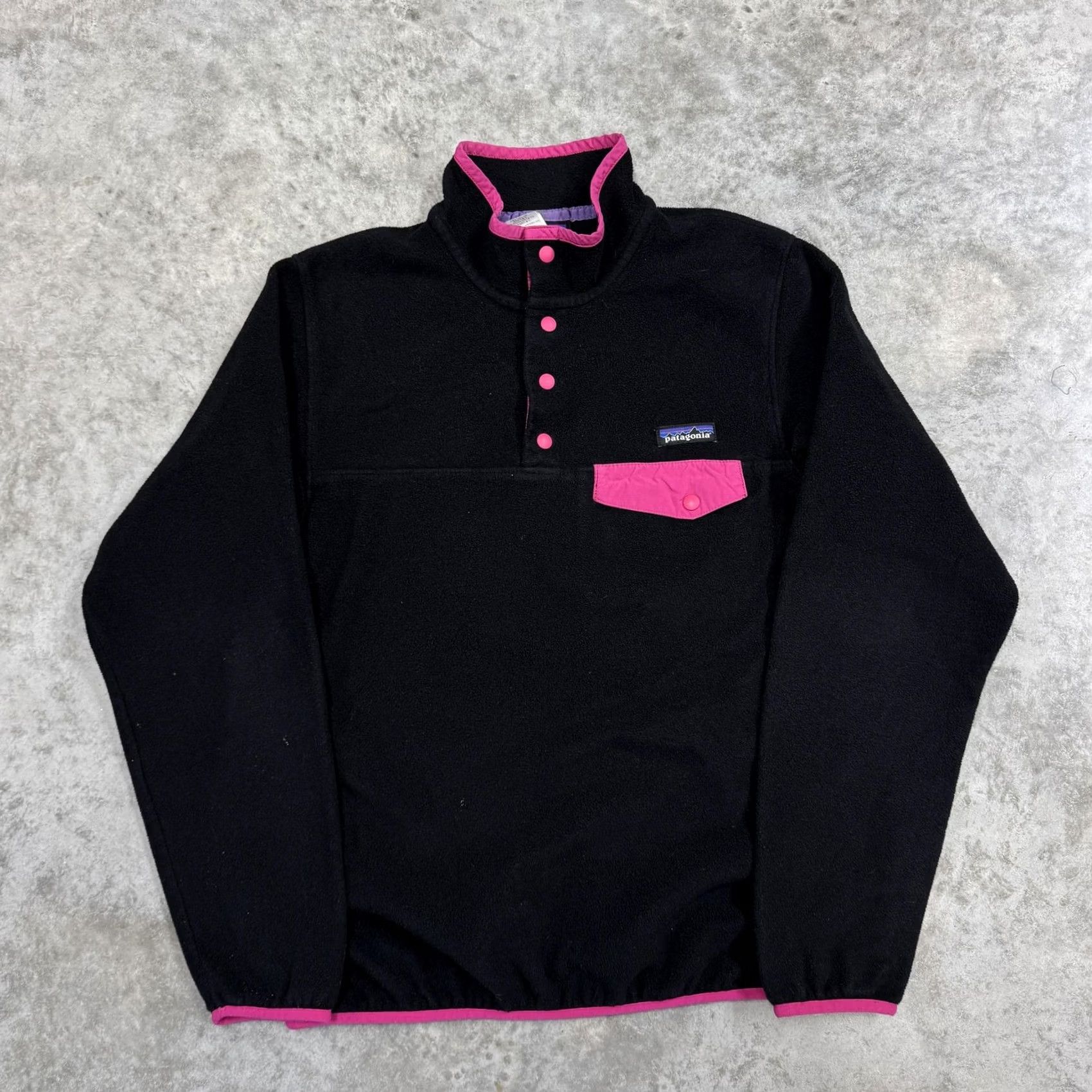 Patagonia Patagonia Synchilla Snap-T Fleece Pullover Womens M Black Pink Sweater Size M / US 6-8 / IT 42-44 - 2 Thumbnail