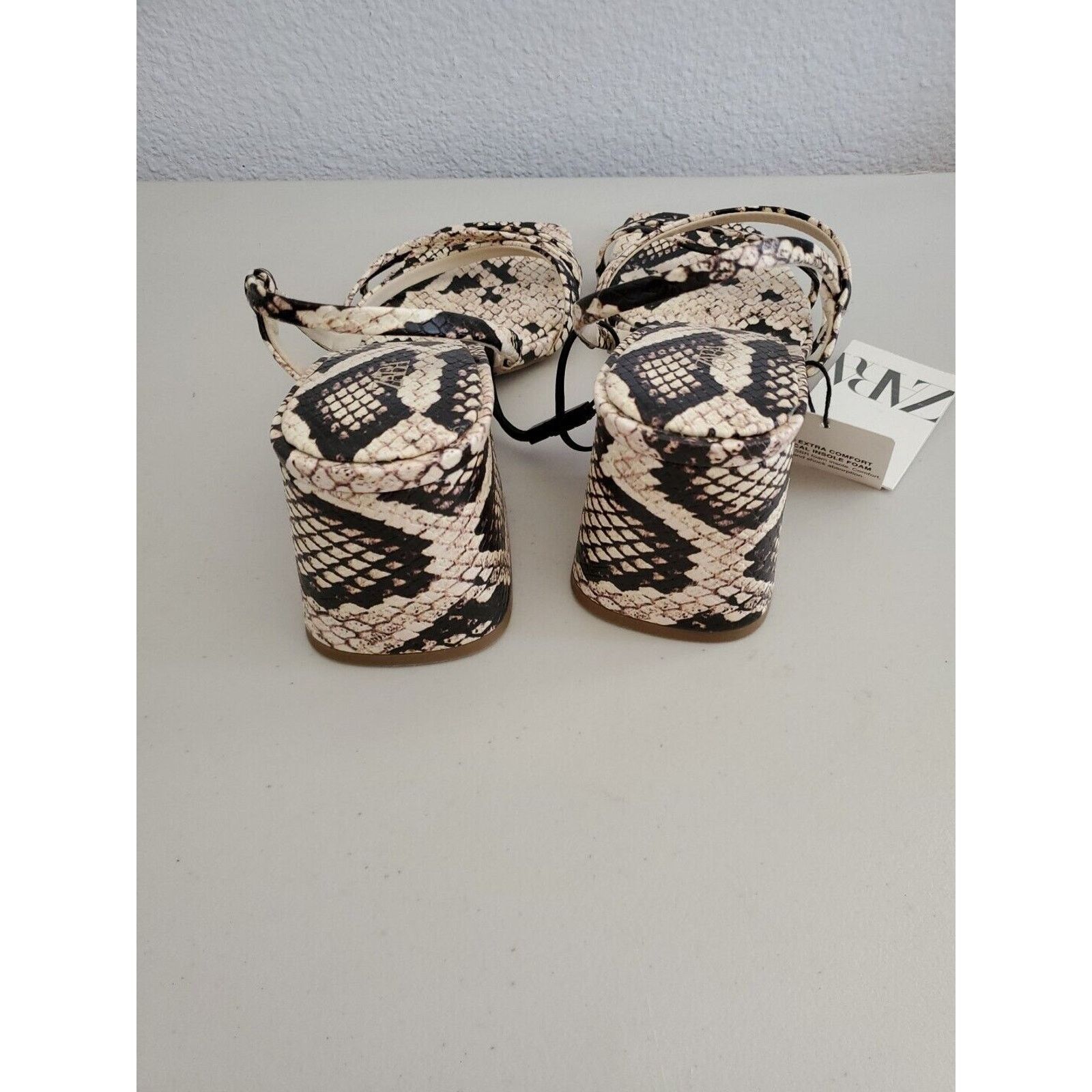 Zara Zara Sandals Women 8 EUR 39 Snake Print Square Toe Block Size US 8 / IT 38 - 4 Thumbnail