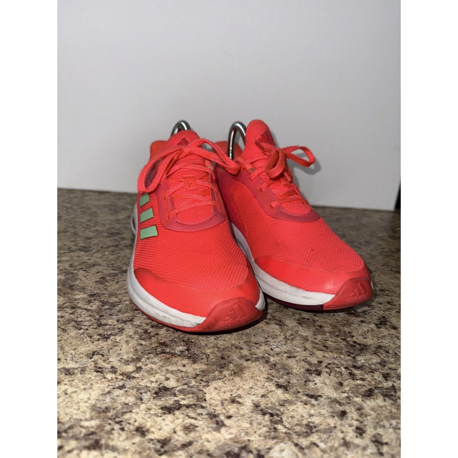 Adidas Adidas Fortarun Girls Running Shoes Size 4.5 Youth Hot Pink Size US 4.5 / IT 34.5 - 14 Thumbnail