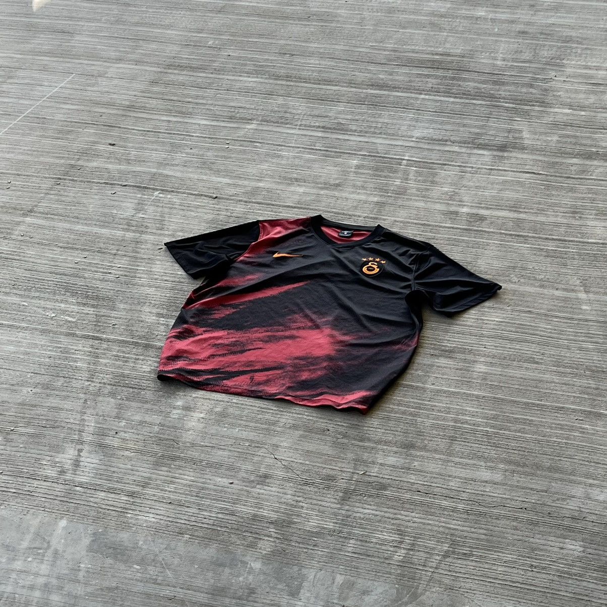 Nike Nike Dri-Fit Galatasaray Football T-Shirt Size US XL / EU 56 / 4 - 1 Thumbnail