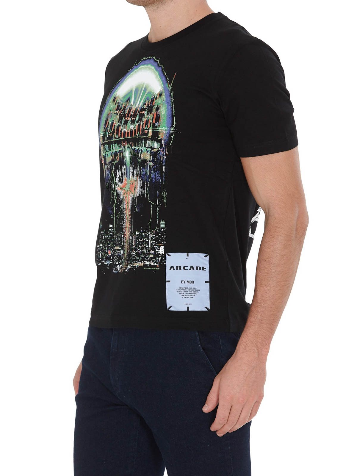 MCQ o1mle0424 T-Shirt in Black Size US M / EU 48-50 / 2 - 5 Thumbnail