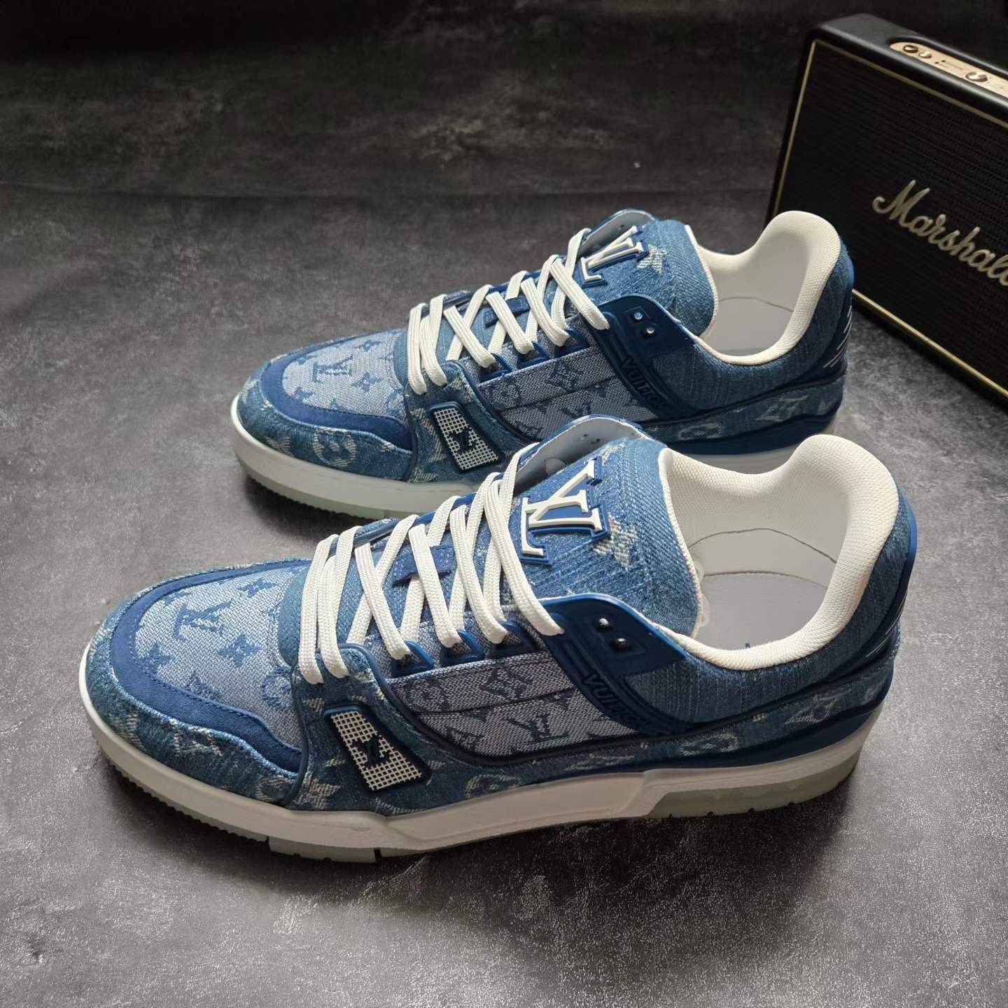 Louis Vuitton Louis Vuitton Training Lowtop Sneakers 8.5 Men Size US 8.5 / EU 41-42 - 1 Thumbnail