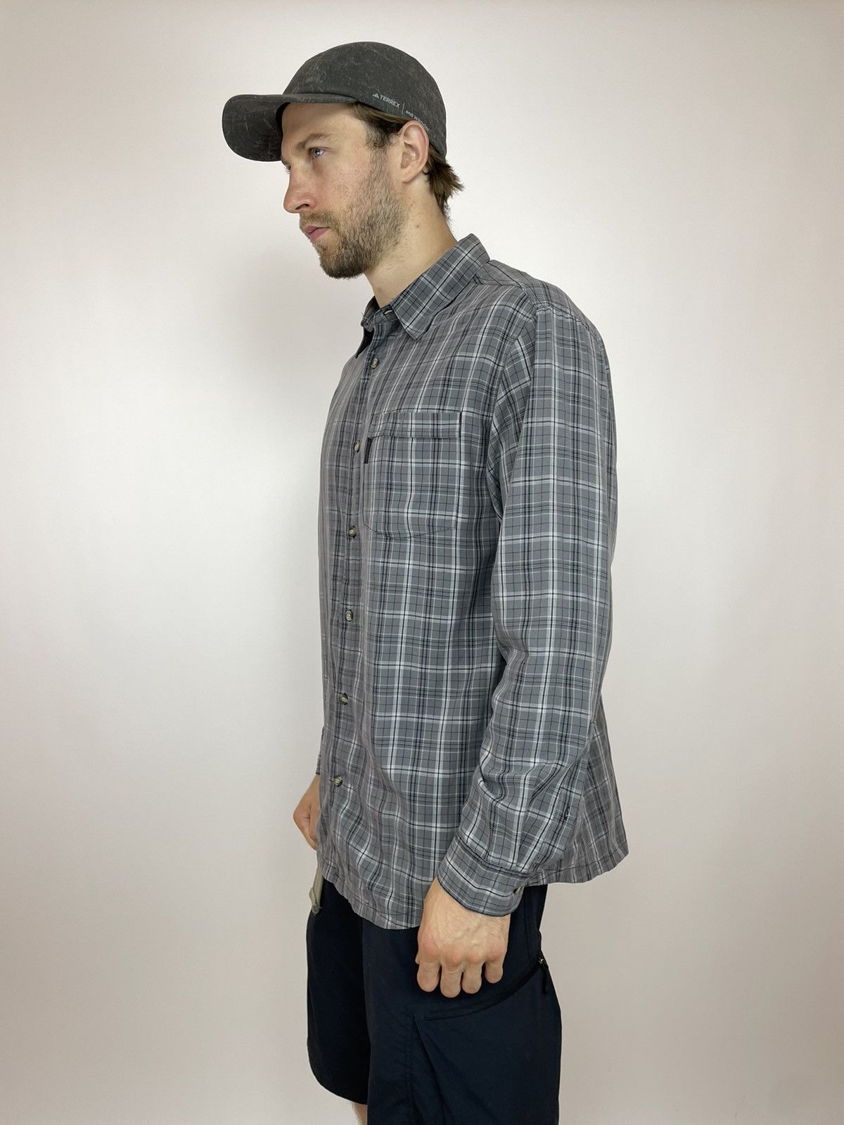 Columbia Columbia Plaid shirt long sleeve Mens size XL 2000’s Size US XL / EU 56 / 4 - 2 Thumbnail