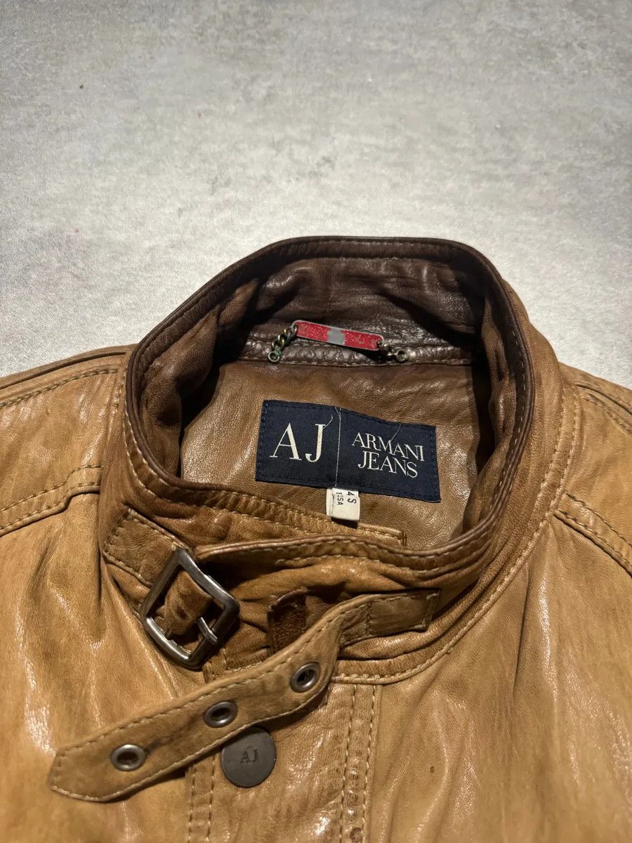 Armani 2000s Armani Padded Beige Leather Biker Jacket Size US M / EU 48-50 / 2 - 8 Thumbnail