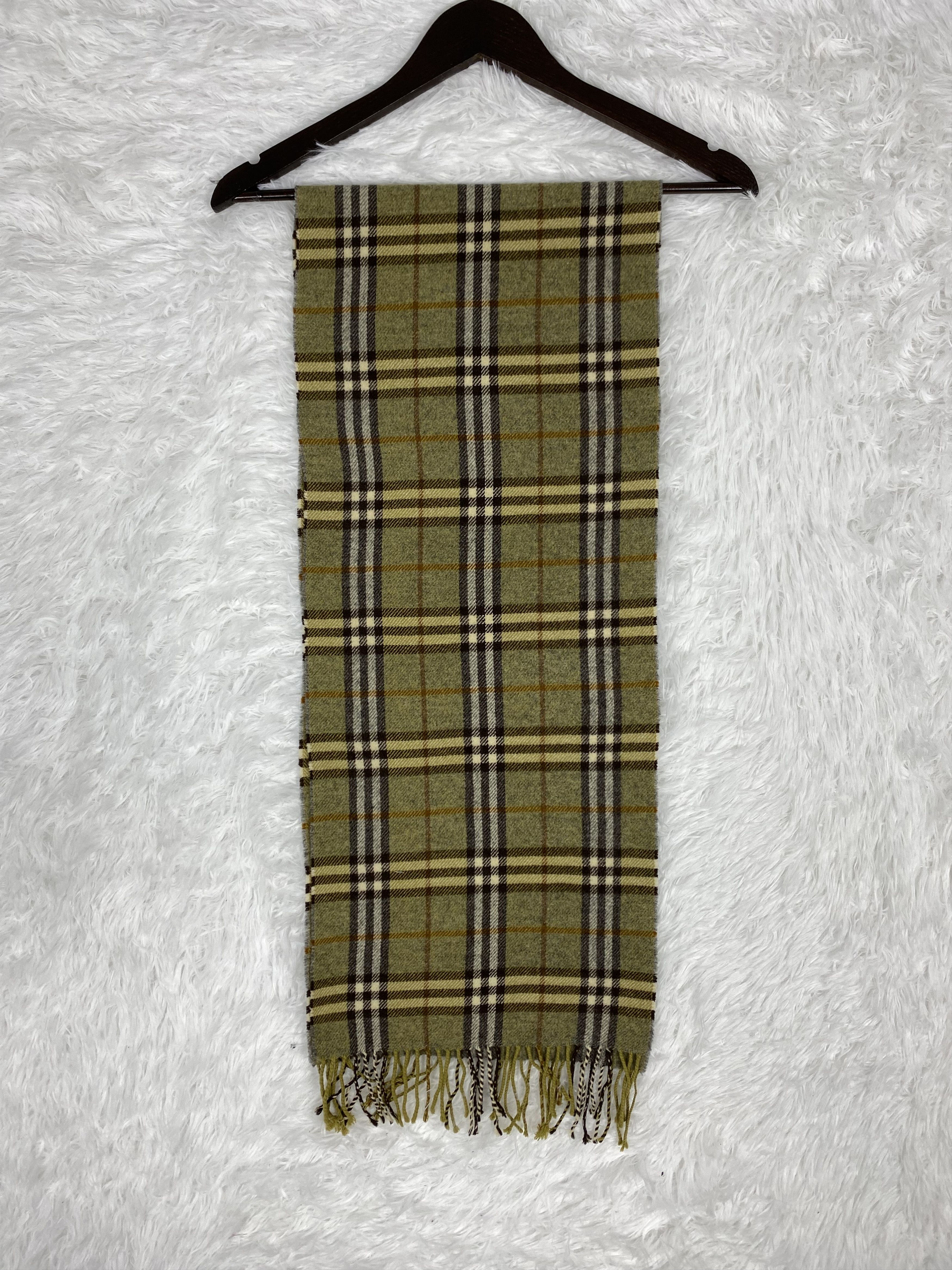 Burberry Vintage Burberry Scarf / Muffler Neckwear PM0043 Size ONE SIZE - 7 Thumbnail