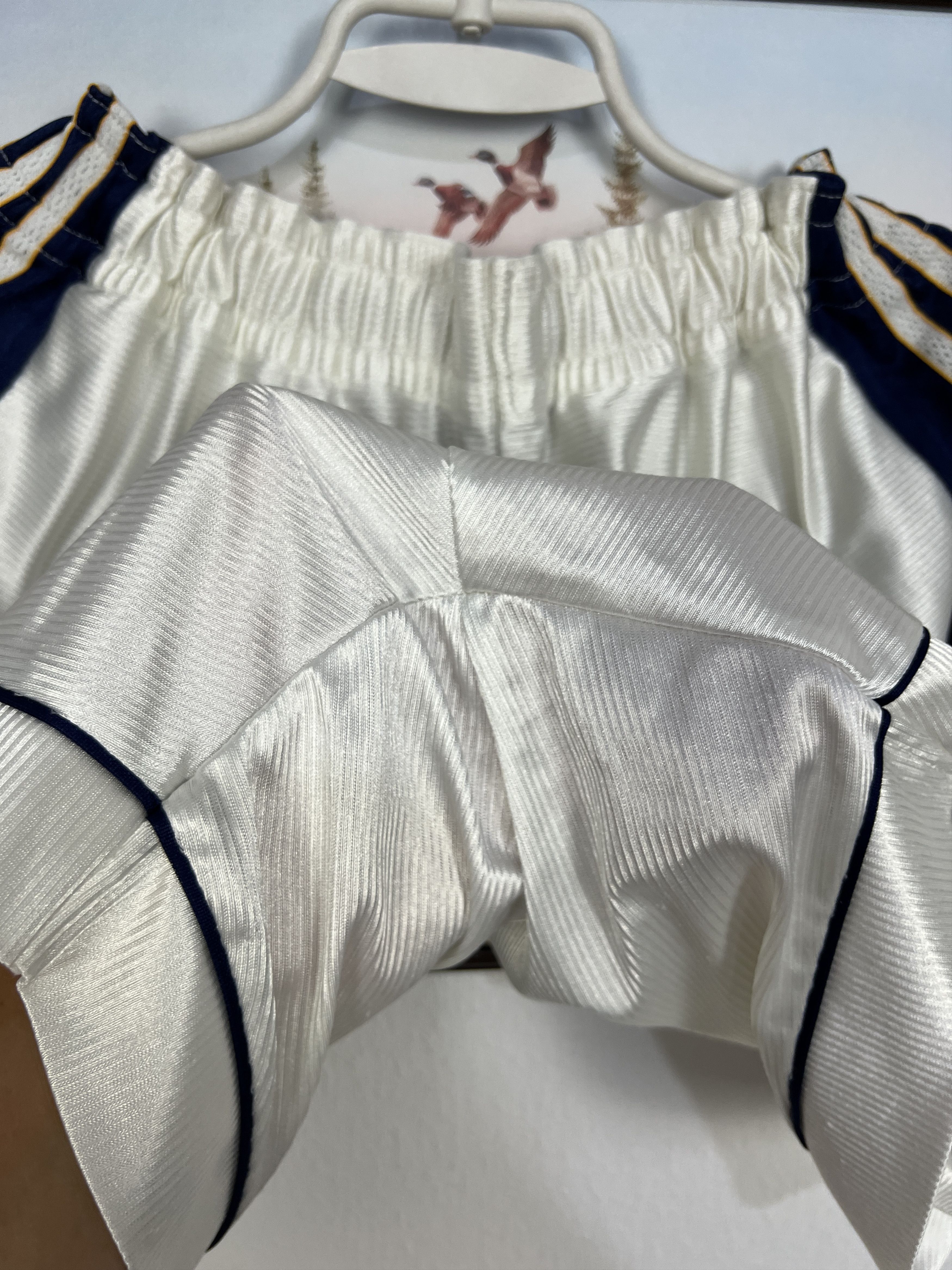 Adidas Vintage 90's Adidas Real Madrid Football White Shorts M Size US 32 / EU 48 - 6 Thumbnail