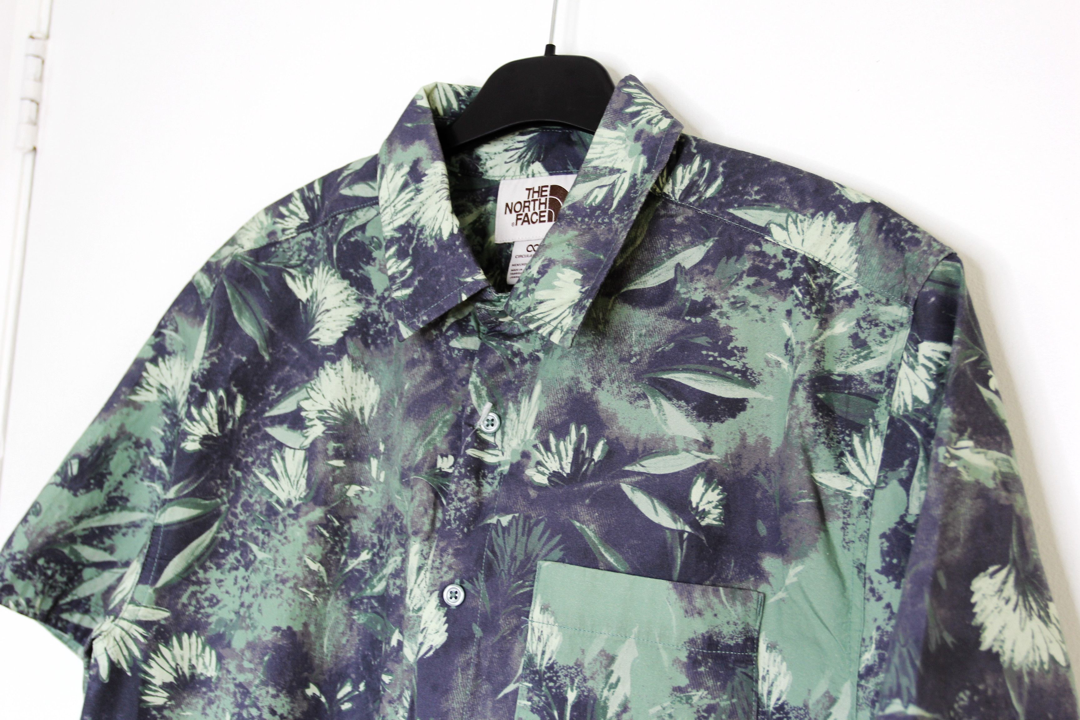 The North Face BNWT SS25 THE NORTH FACE BAYTRAIL PATTERN SHIRT L Size US L / EU 52-54 / 3 - 4 Thumbnail
