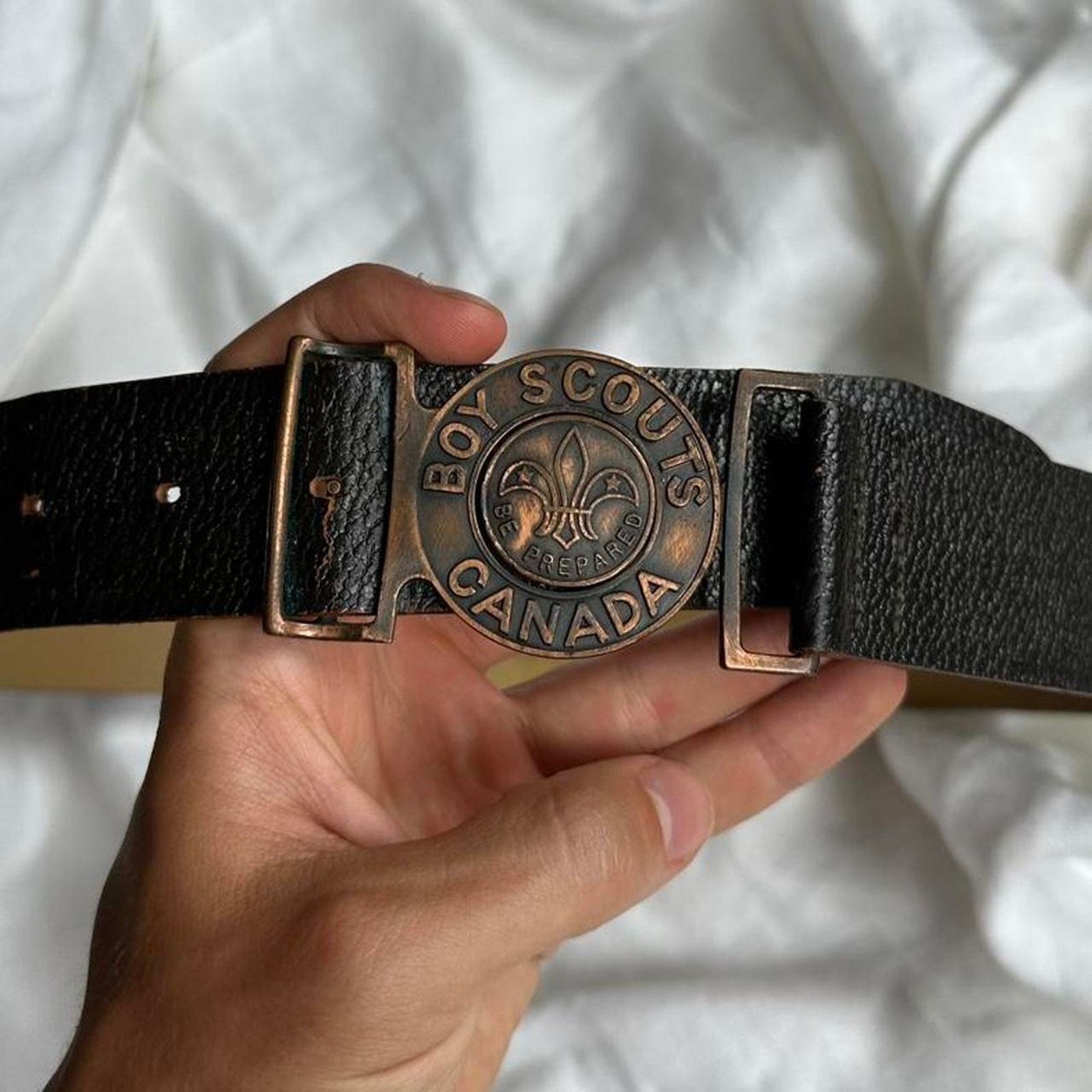 Vintage Vintage 60s 70s Boyscout Of Canada Leather Metal Clasp Belt Size ONE SIZE - 1 Thumbnail