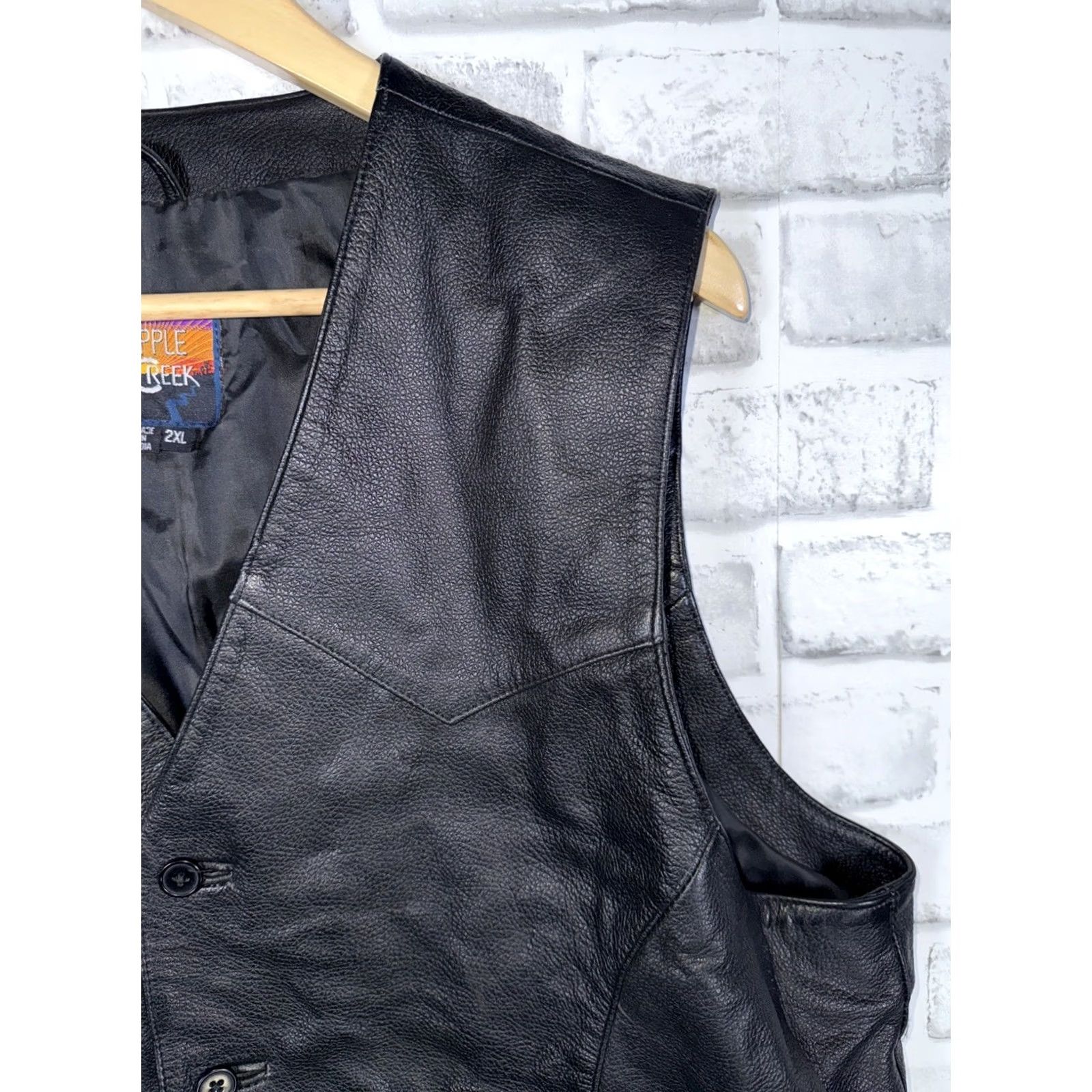 Vintage Cripple Creek Black Leather Vest Biker Cowboy Western 2XL Mens Tall Vest Pockets Lined Solid Mid-Length Button Closure Size US XXL / EU 58 / 5 - 2 Thumbnail