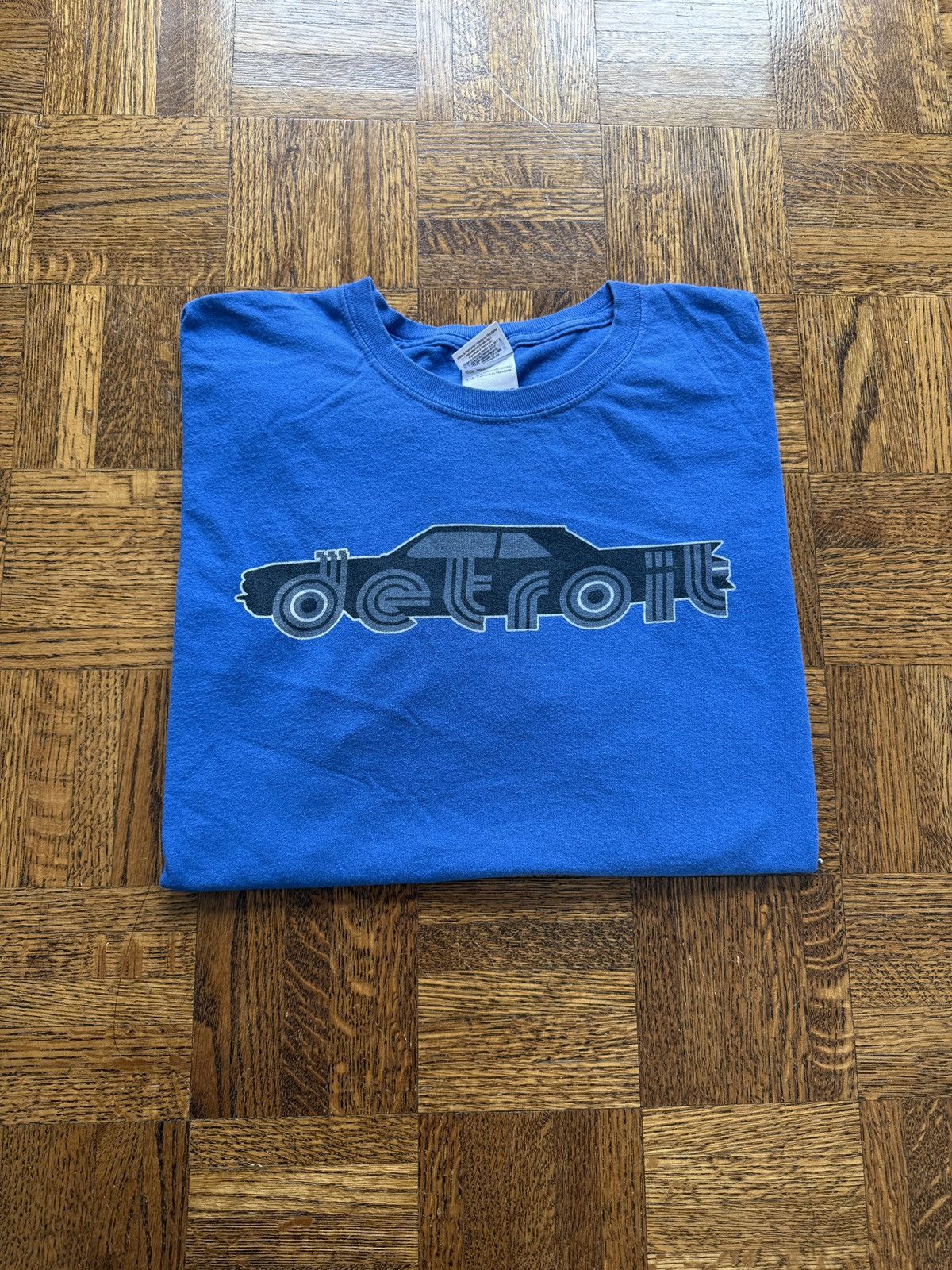 Japanese Brand Vintage Y2K Detroit Retro Car Logo Graphic Tee Size US XL / EU 56 / 4 - 1 Thumbnail
