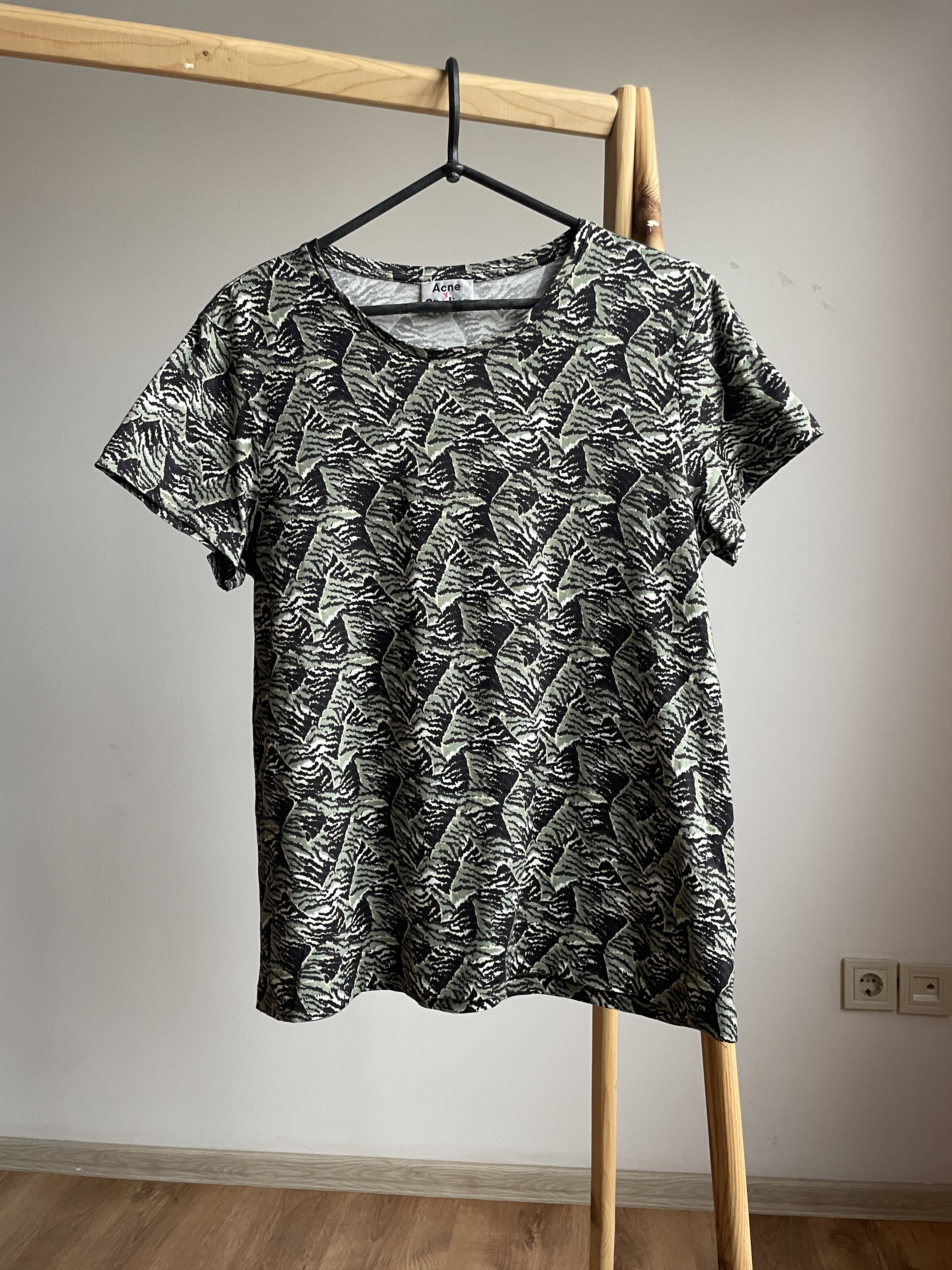 Acne Studios S/S 16 Standart Wild Tiger T-Shirt Size S
