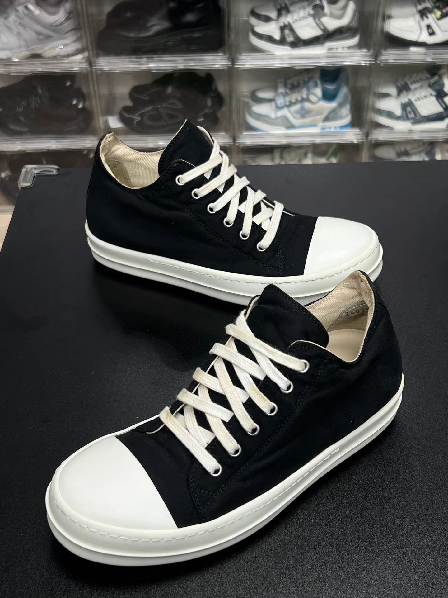 Rick Owens Black Canvas Lace-Up Sneakers Size 6 Size US 6 / EU 39 - 1 Thumbnail