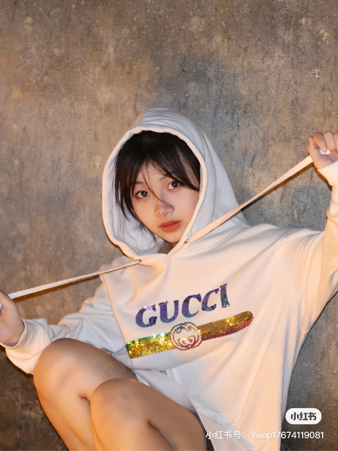 Gucci Gucci beige belt sequin hoodie sweatshirt 2501-Nextarrow Size US XS / EU 42 / 0 - 4 Thumbnail