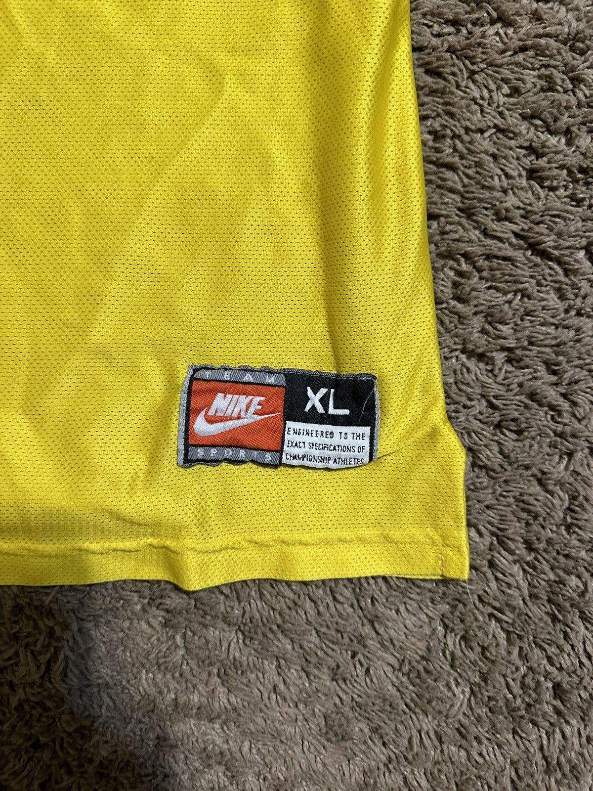 NCAA × Vintage Vintage NCAA Nike Michigan Wolverines jersey 90s size XL Size US XL / EU 56 / 4 - 2 Thumbnail