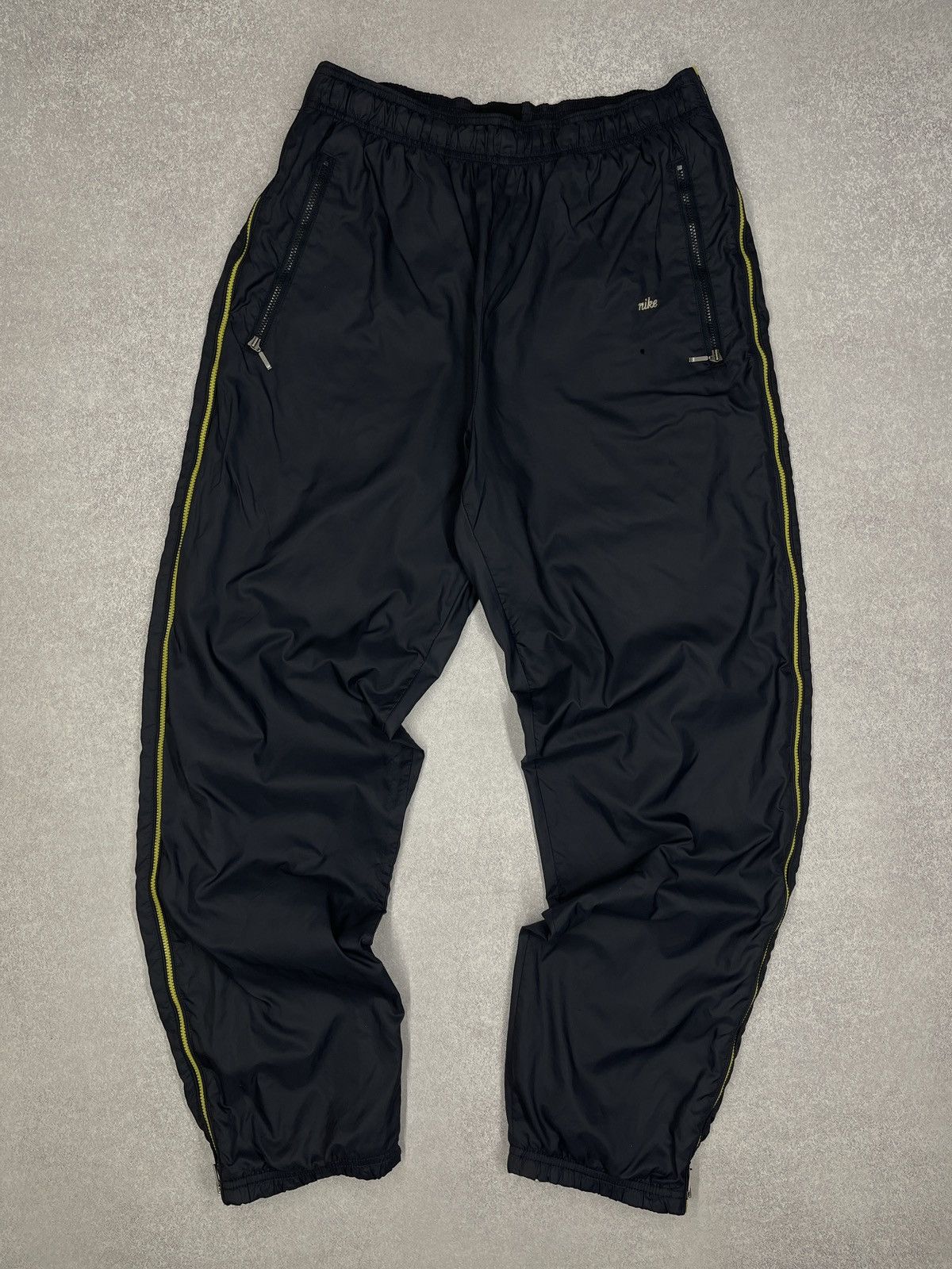 Nike Vintage Nike Nylon Sweatpants Graphite Drill Y2K TECH ACG Size US 32 / EU 48 - 2 Thumbnail