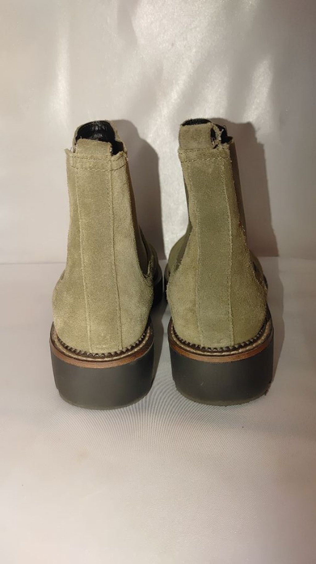 Casio Caslon Miller Lea Waterproof Suede Lug Boots Size 8.5M Size US 8.5 / IT 38.5 - 7 Thumbnail