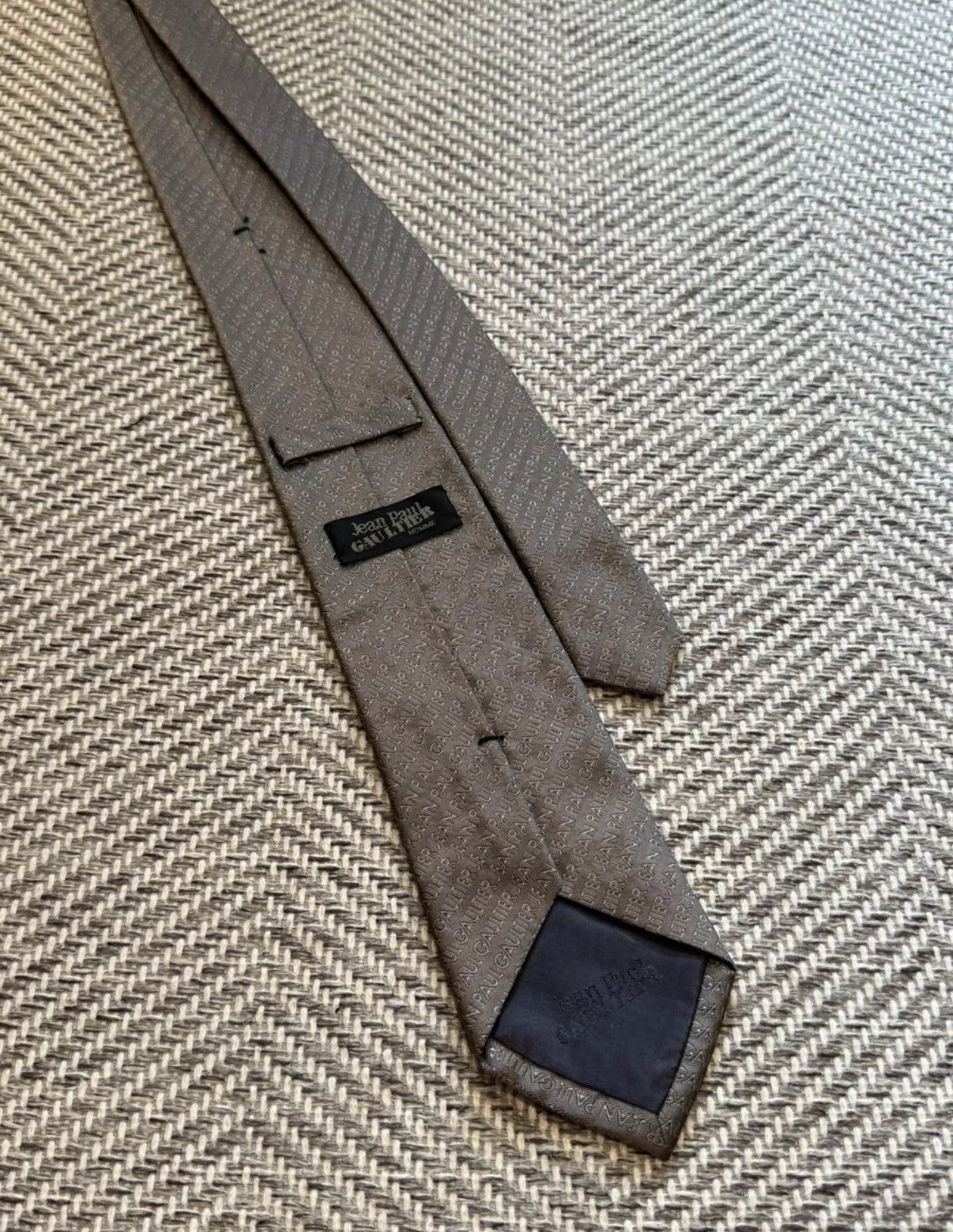 Jean Paul Gaultier Jean Paul Gaultier All-Over Print Premium Gray Tie K24 Size ONE SIZE - 4 Thumbnail