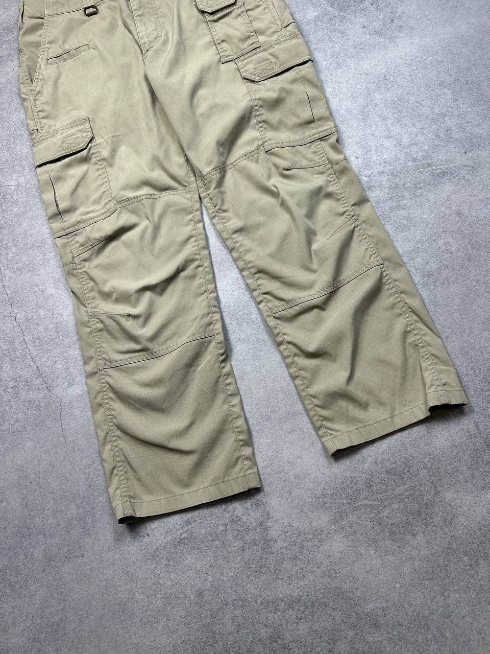 5.11 5.11 Tactical Cargo Pants, Size W34 L32 Size US 32 / EU 48 - 2 Thumbnail