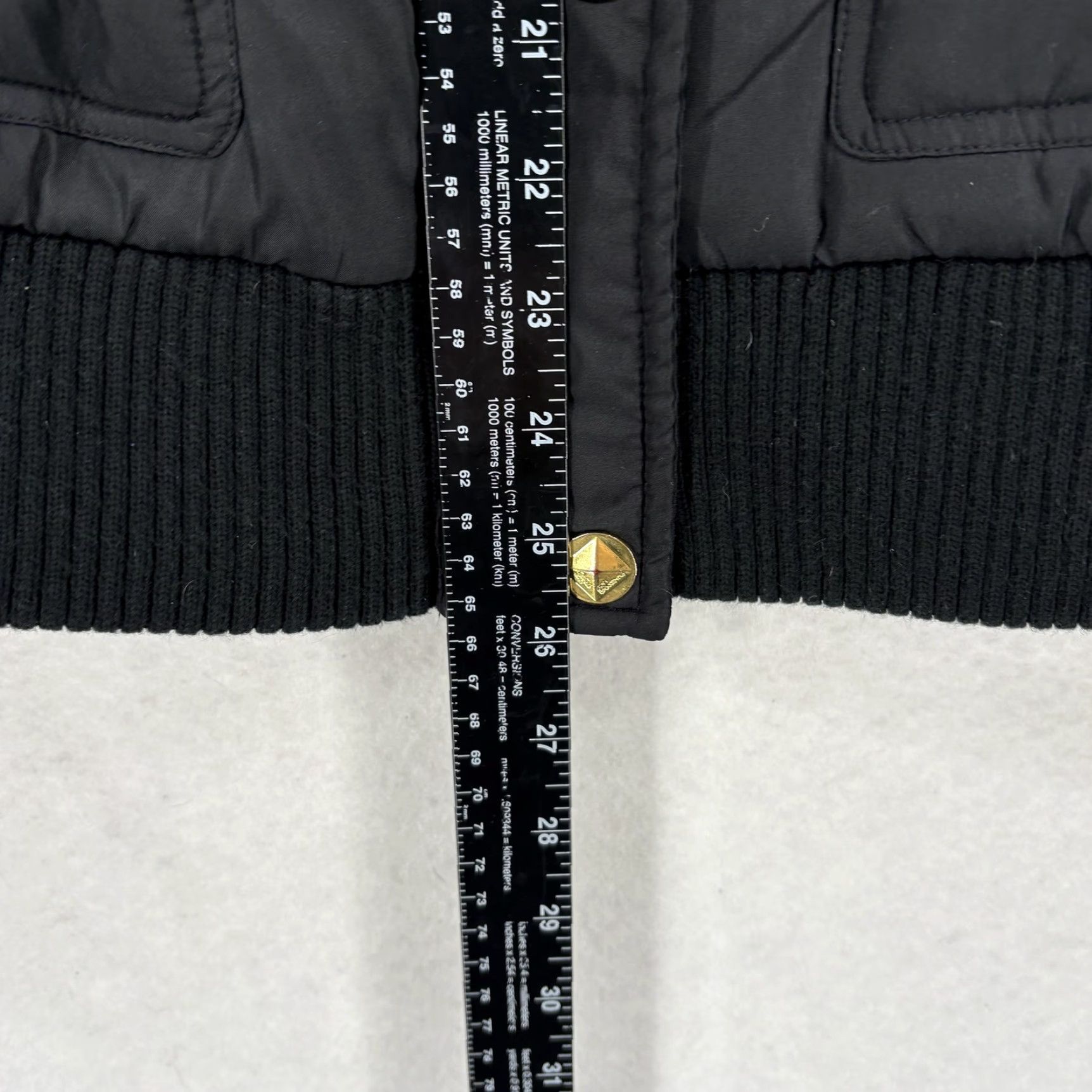 Vintage VINTAGE Apple Bottoms Vest Womens 1X Black Quilted Puffer Hip Hop Y2K Jacket/Coat? Size 40" / US 18 - 7 Thumbnail