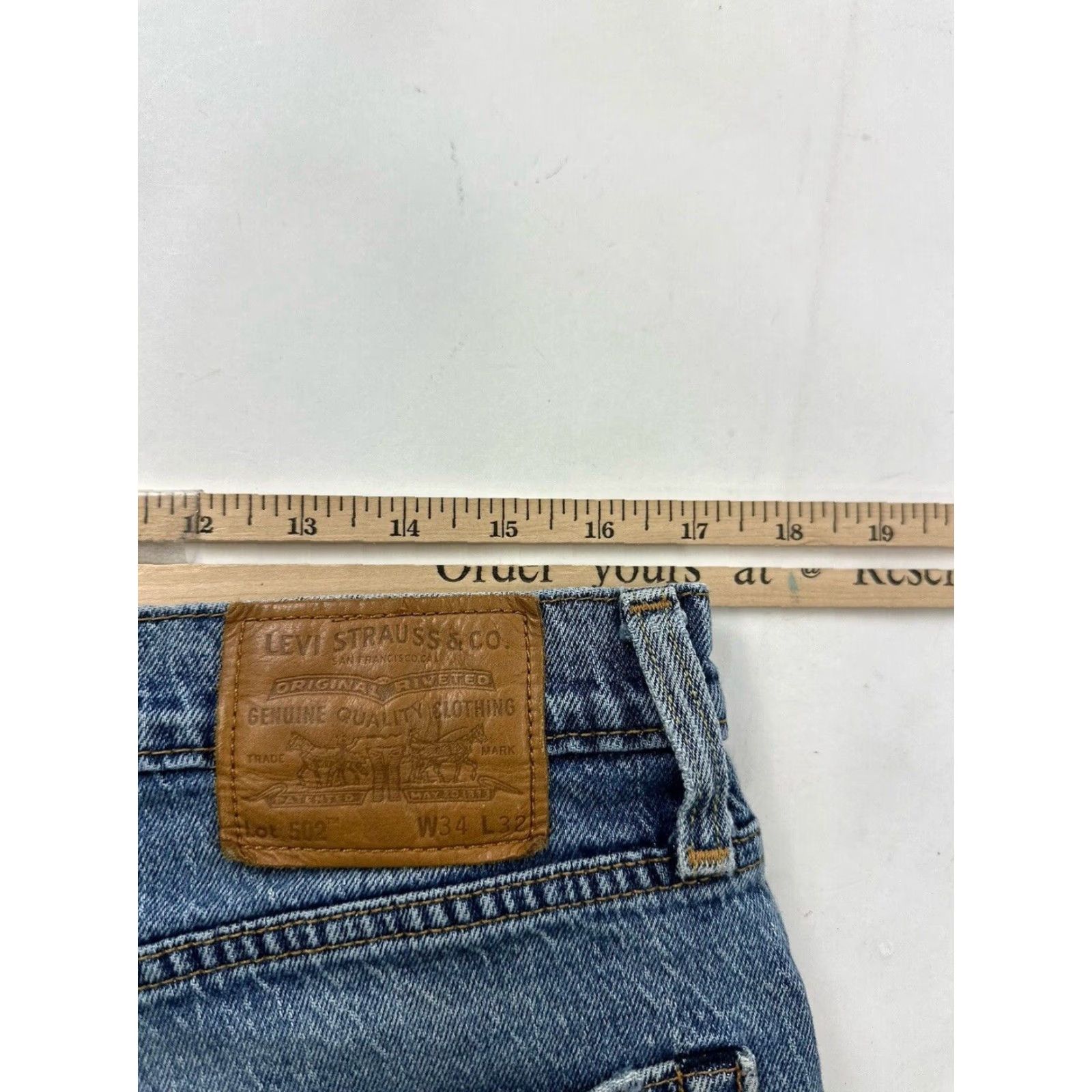 Levi's Levi’s Shorts Women 34 Blue Denim Cut Off Jeans Size 24" / US 00 / IT 34 - 8 Thumbnail