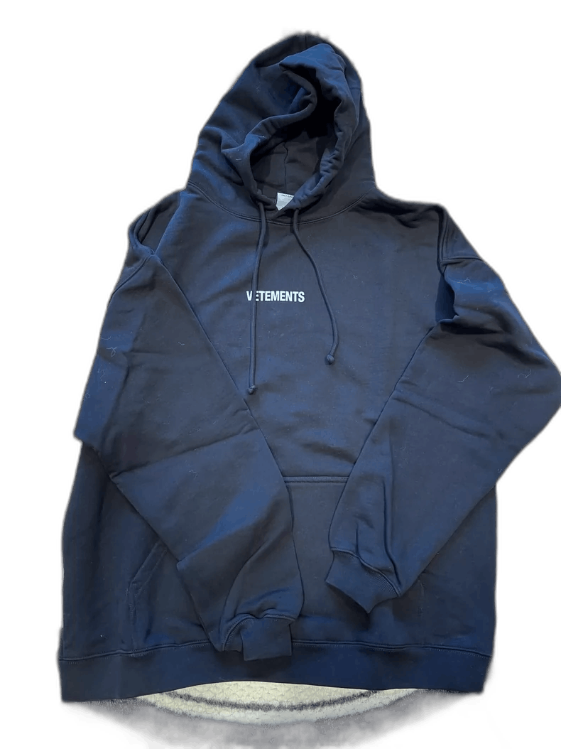 Vetements vetements black hoodie, gently used once Size US M / EU 48-50 / 2 - 1 Thumbnail