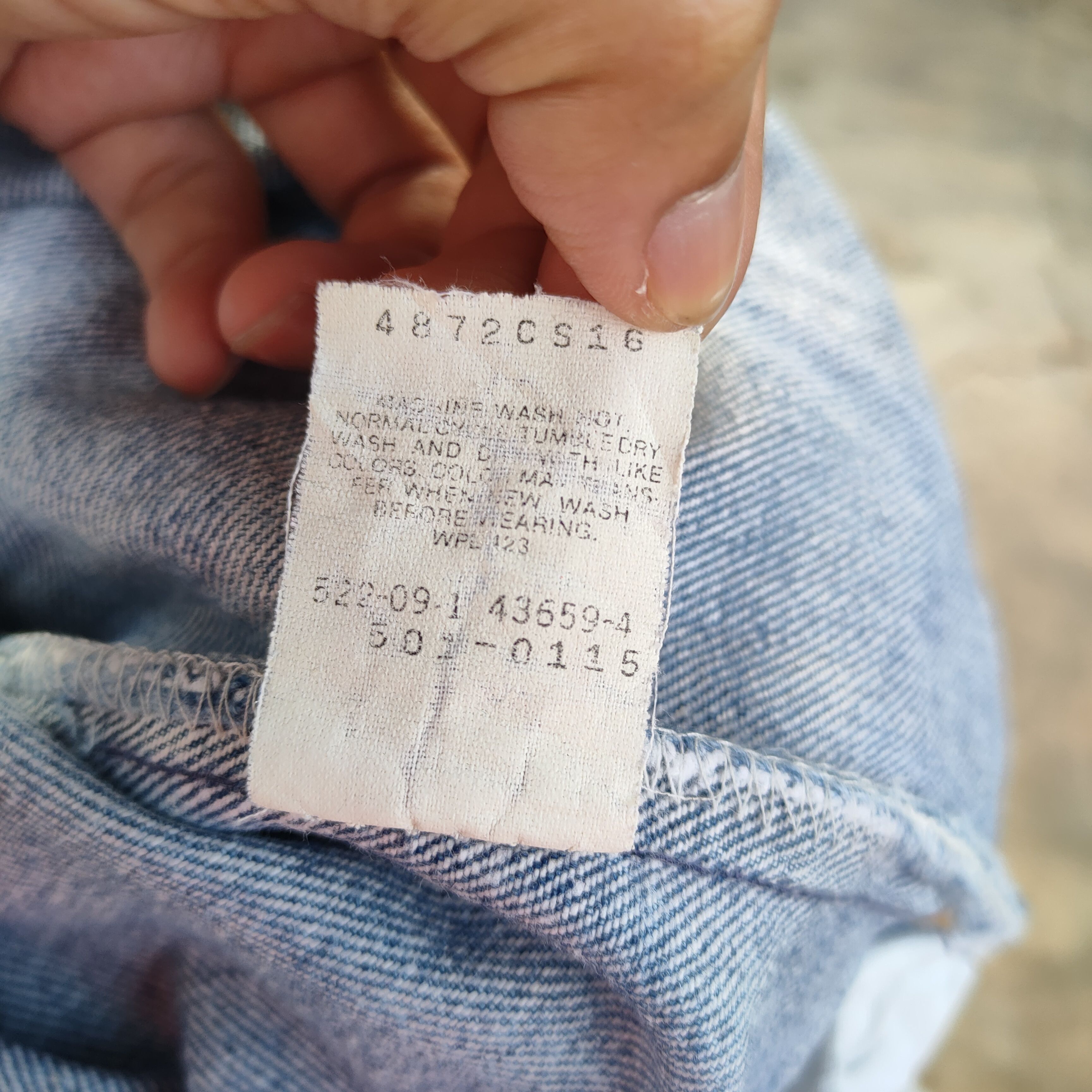 Levi's LEVI'S 501 USA VINTAGE FADED DISTRESSED JEANS PANTS Size US 30 / EU 46 - 14 Thumbnail