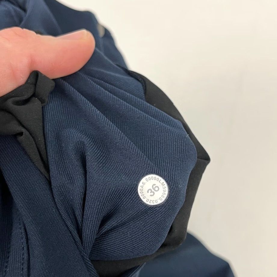 Lululemon Lululemon ABC Pants Mens 36 x 27 Blue Chino Slim Straight 5-Pocket Pockets Breathable Easy Care Size US 36 / EU 52 - 3 Thumbnail