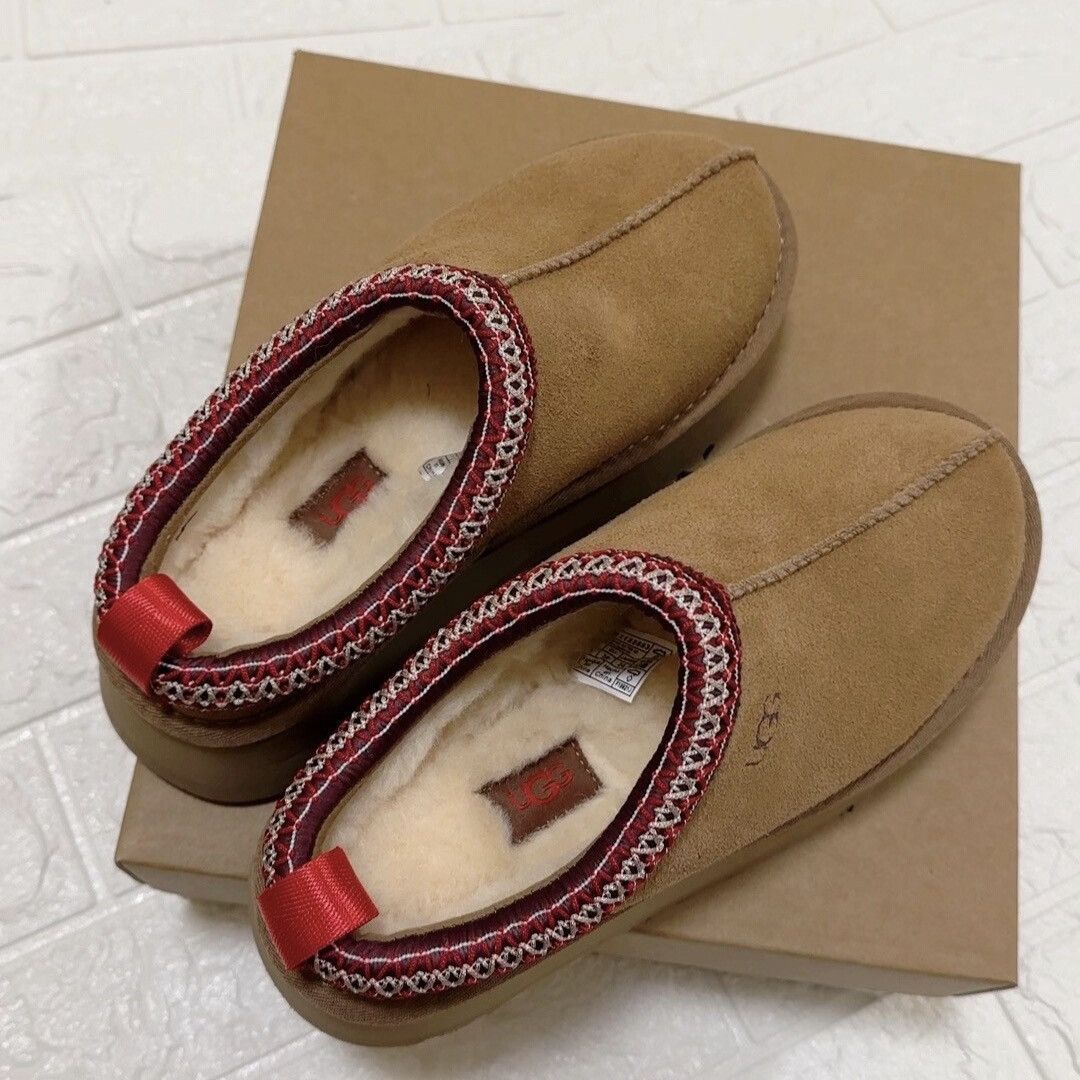 Ugg UGG Tazz Slippers Chestnut US 7 Size US 7 / IT 37 - 1 Thumbnail