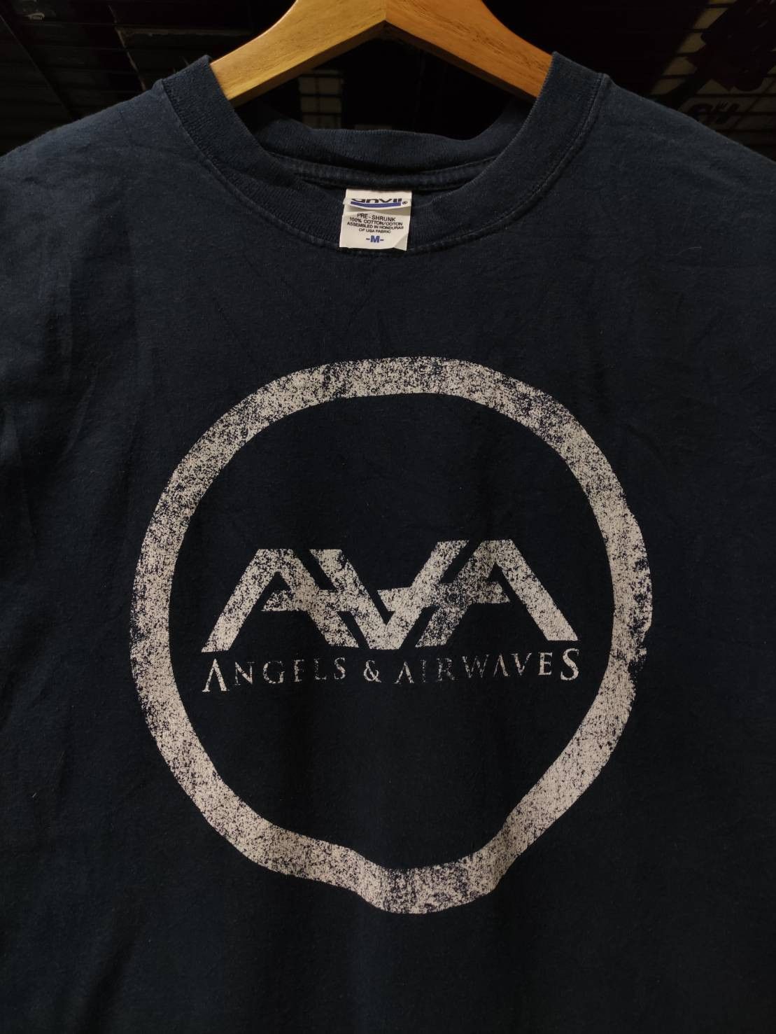 Band Tees Vtg 00's Angels & Airwaves Logo T-Shirt Size US M / EU 48-50 / 2 - 1 Thumbnail
