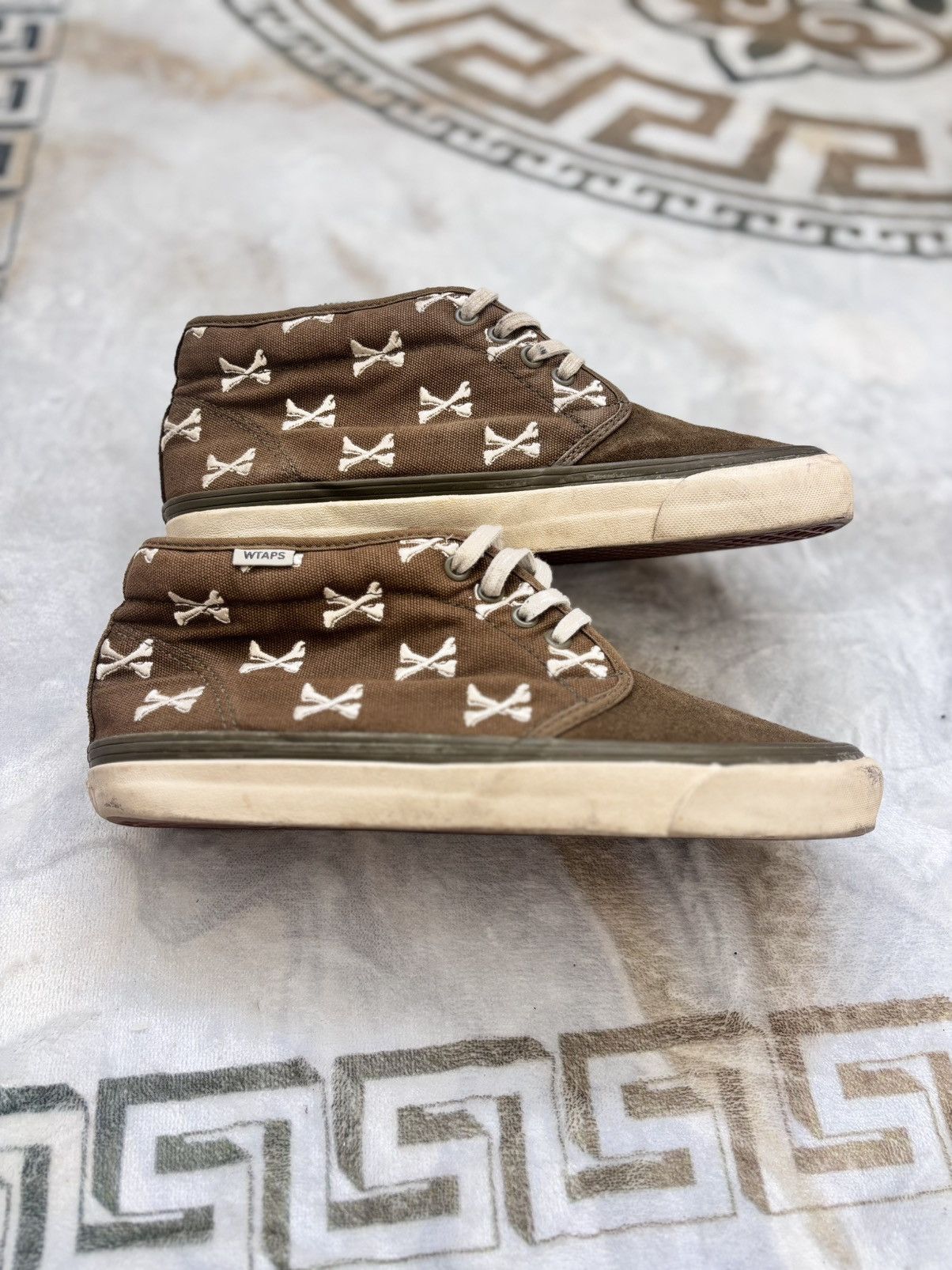 Vans WTAPS x Vans Chukka Mid - Crossbones Brown Size US 9.5 / EU 42-43 - 1 Thumbnail
