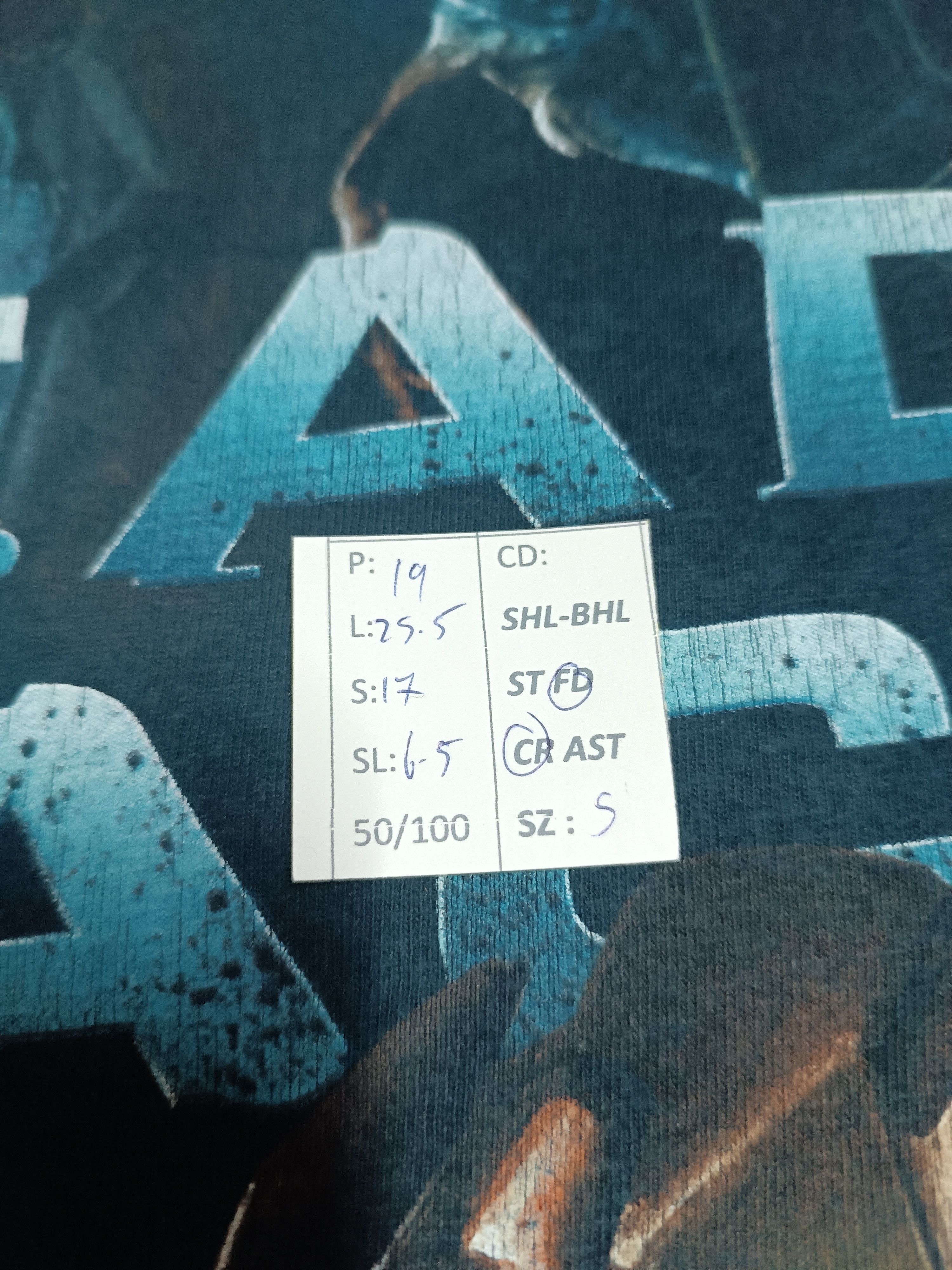 Microsoft VINTAGE 2011 DEAD SPACE GAME FADED TEE alien bioshock gta5 Size US S / EU 44-46 / 1 - 15 Thumbnail